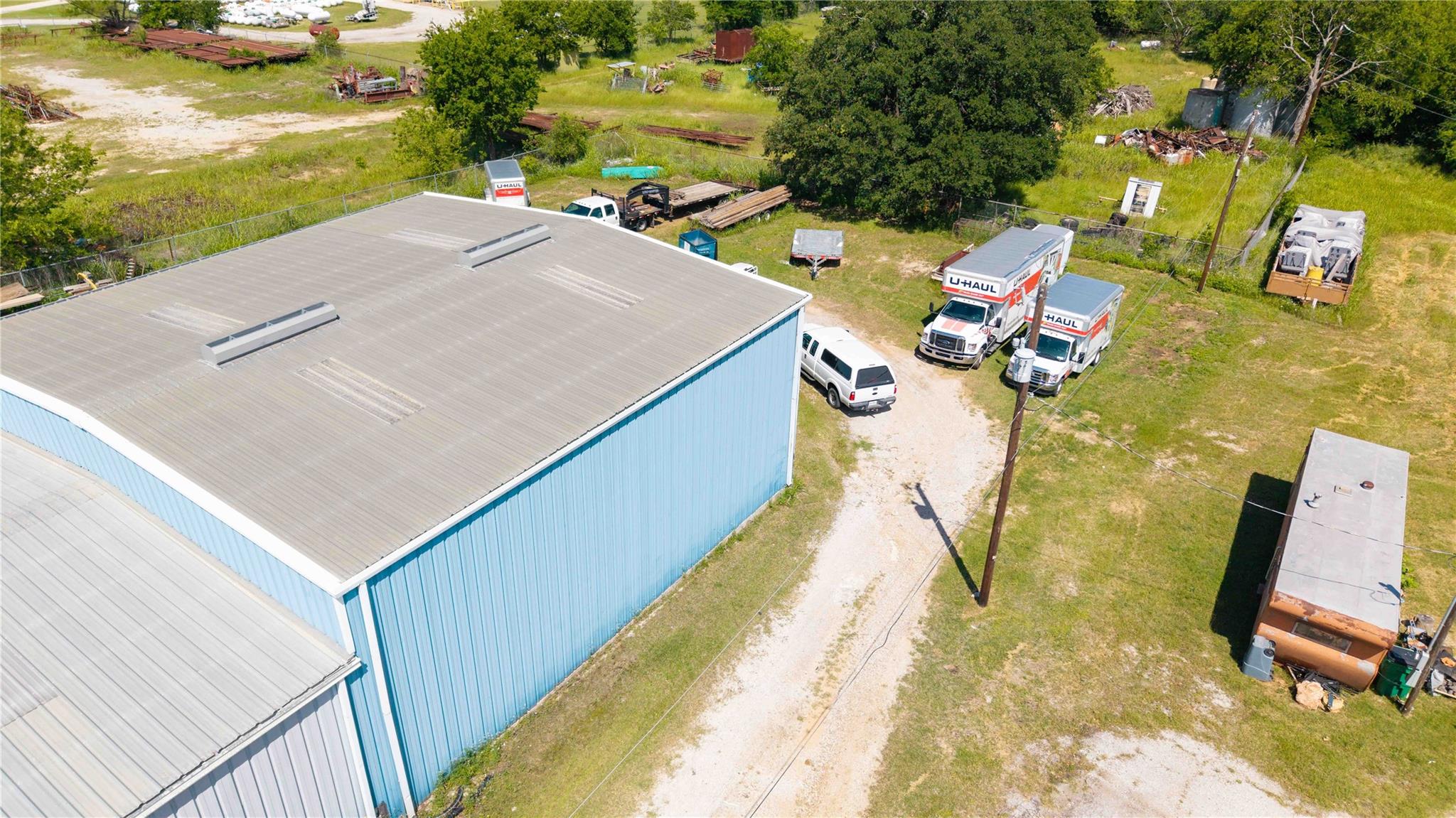 main property photo 21