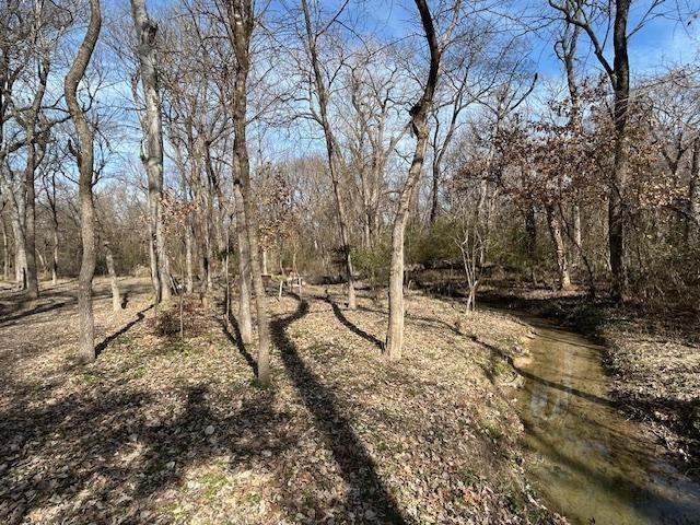 main property photo 12