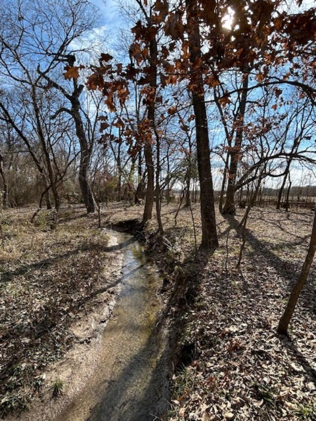 main property photo 17