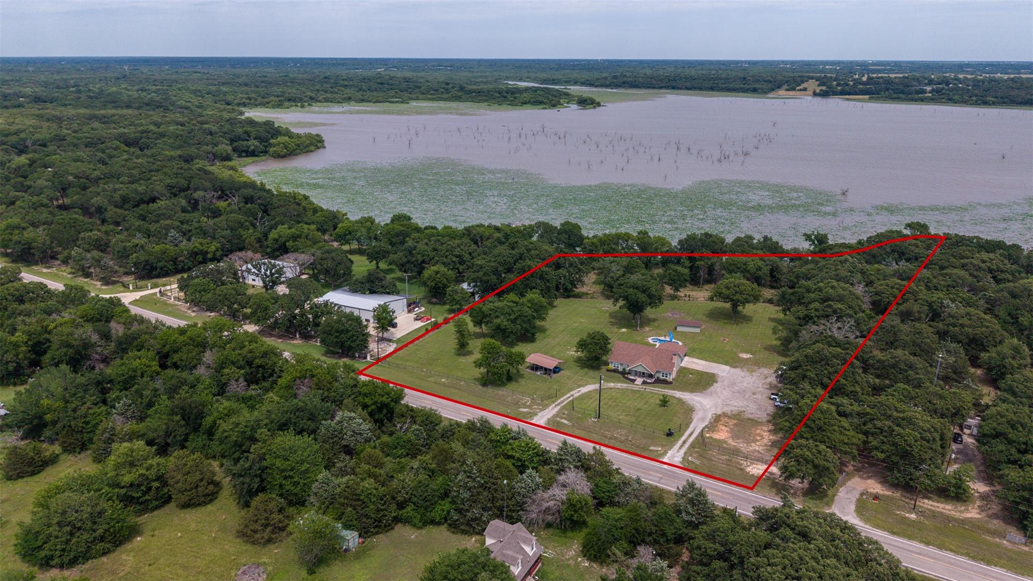 main property photo 35