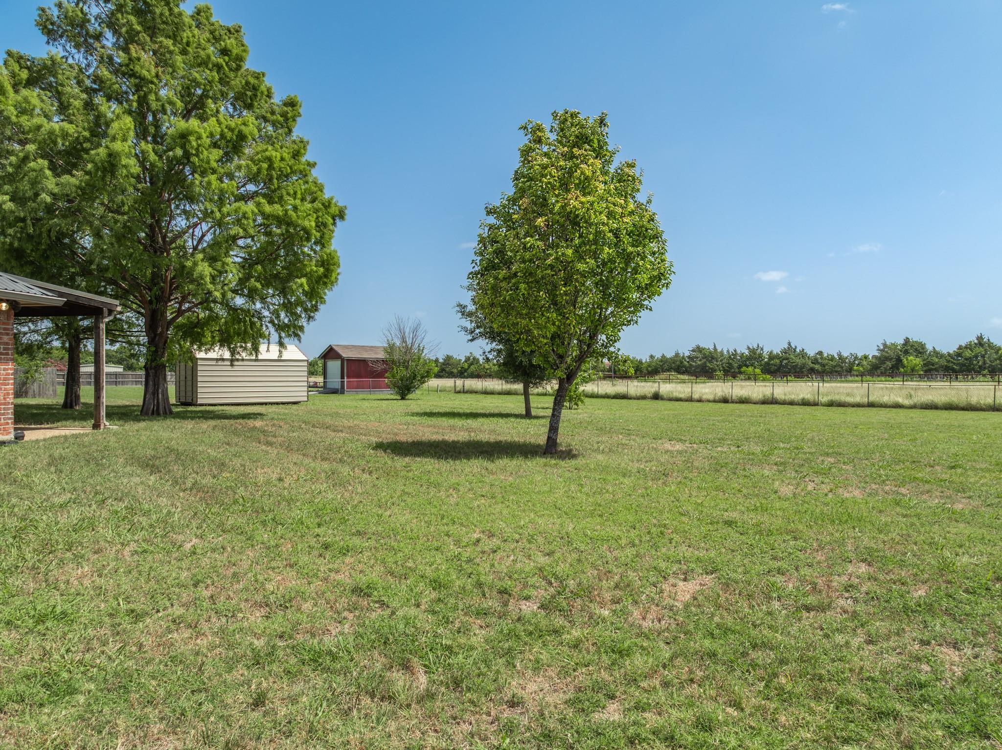 main property photo 31