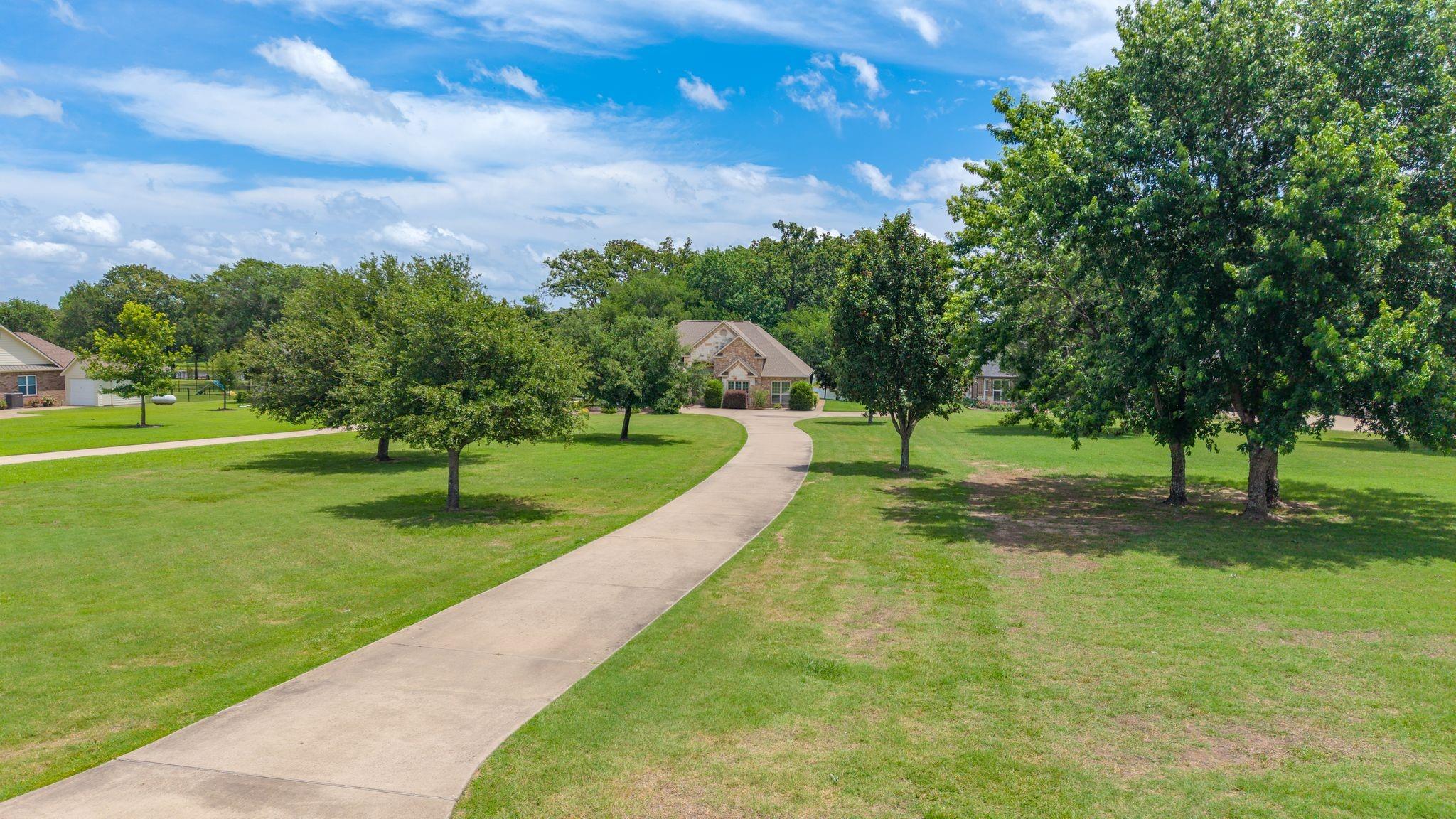 main property photo 38