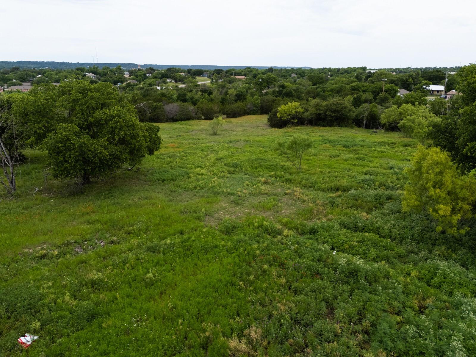 main property photo 20