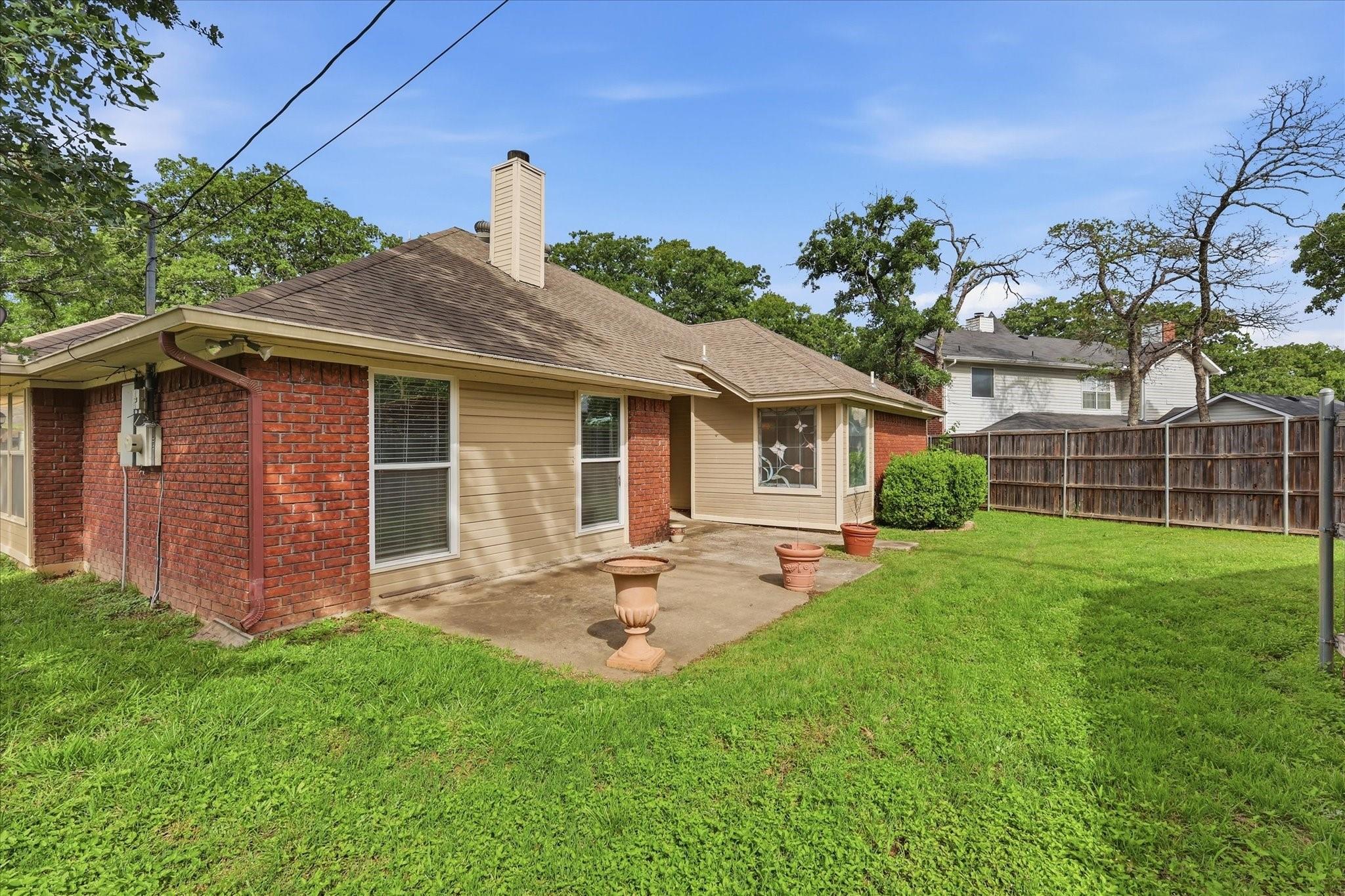main property photo 30