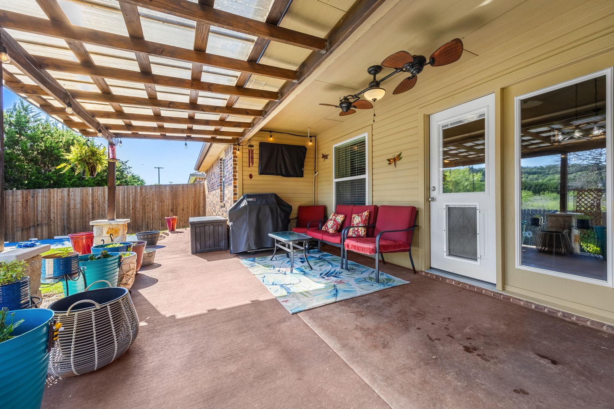 main property photo 27