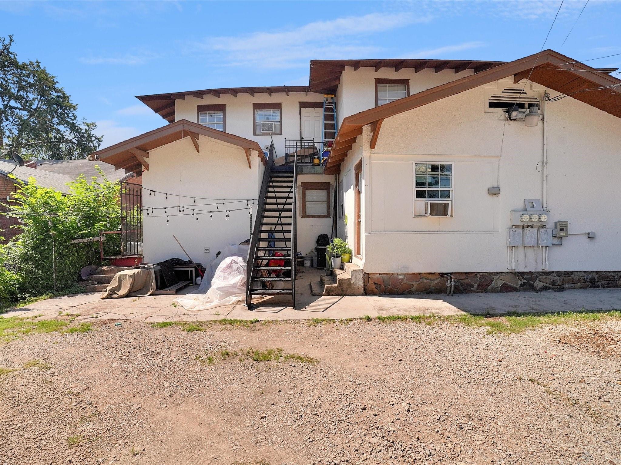 main property photo 27