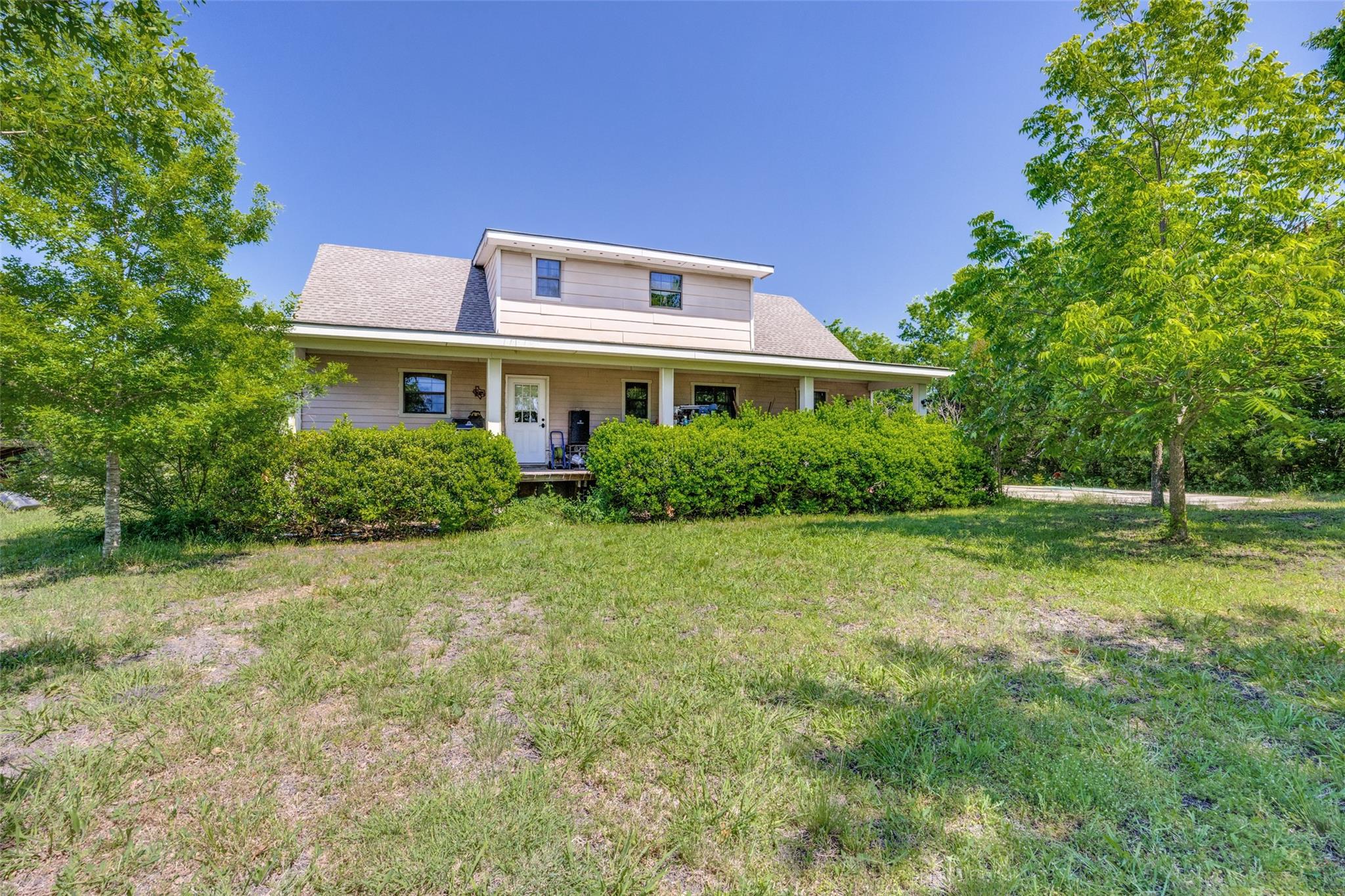 main property photo 31