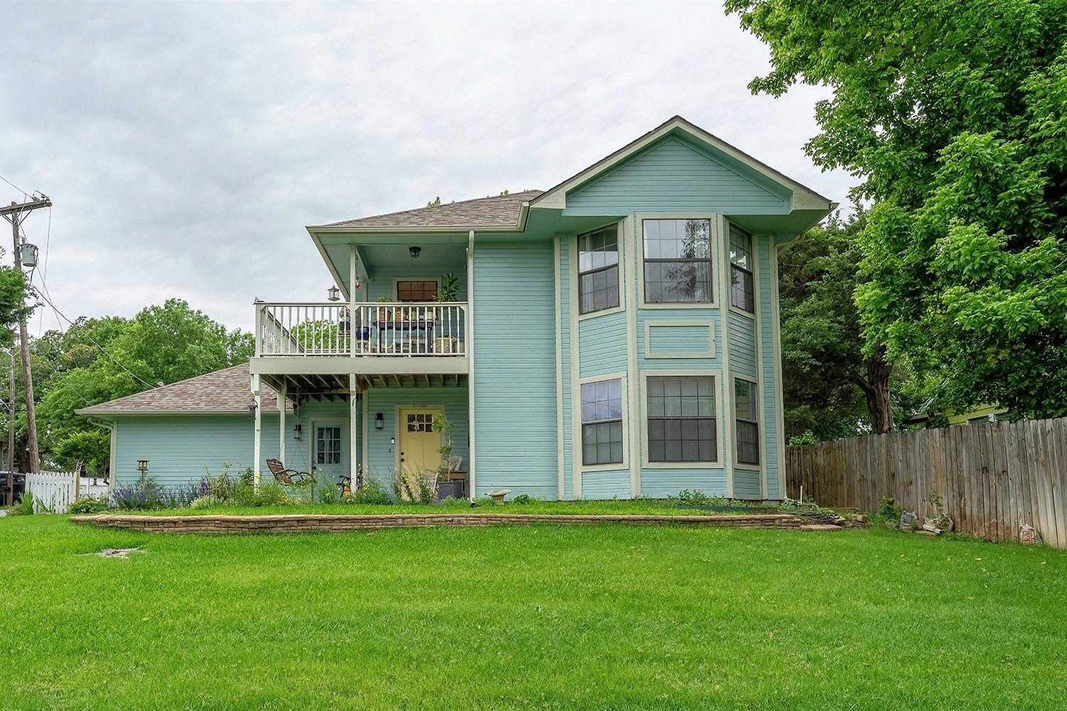 main property photo 2