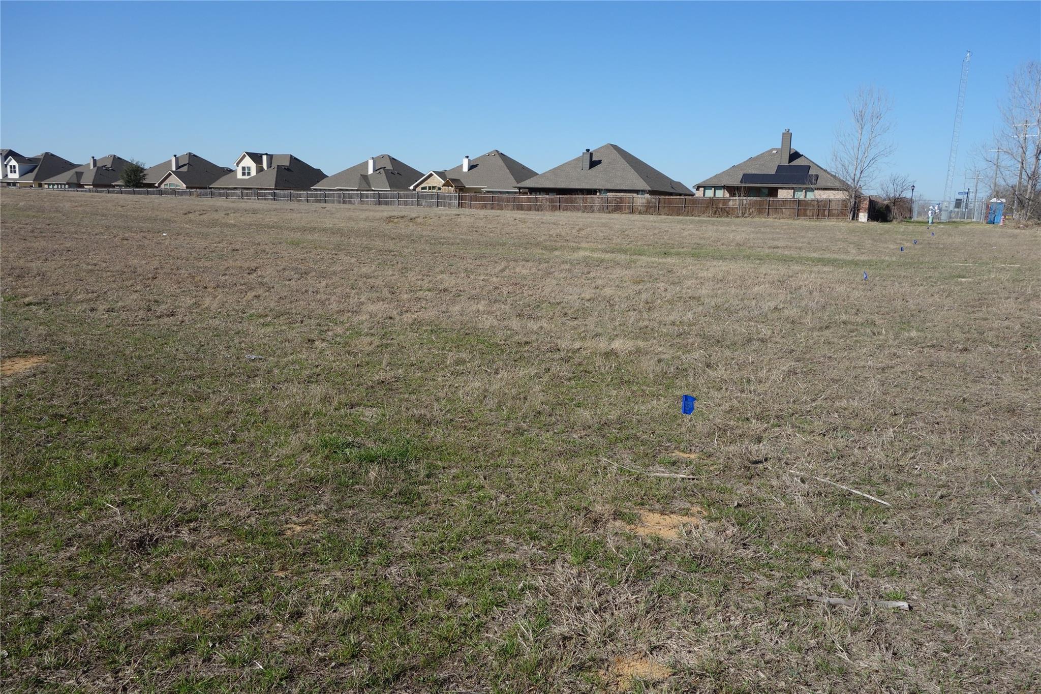 main property photo 13