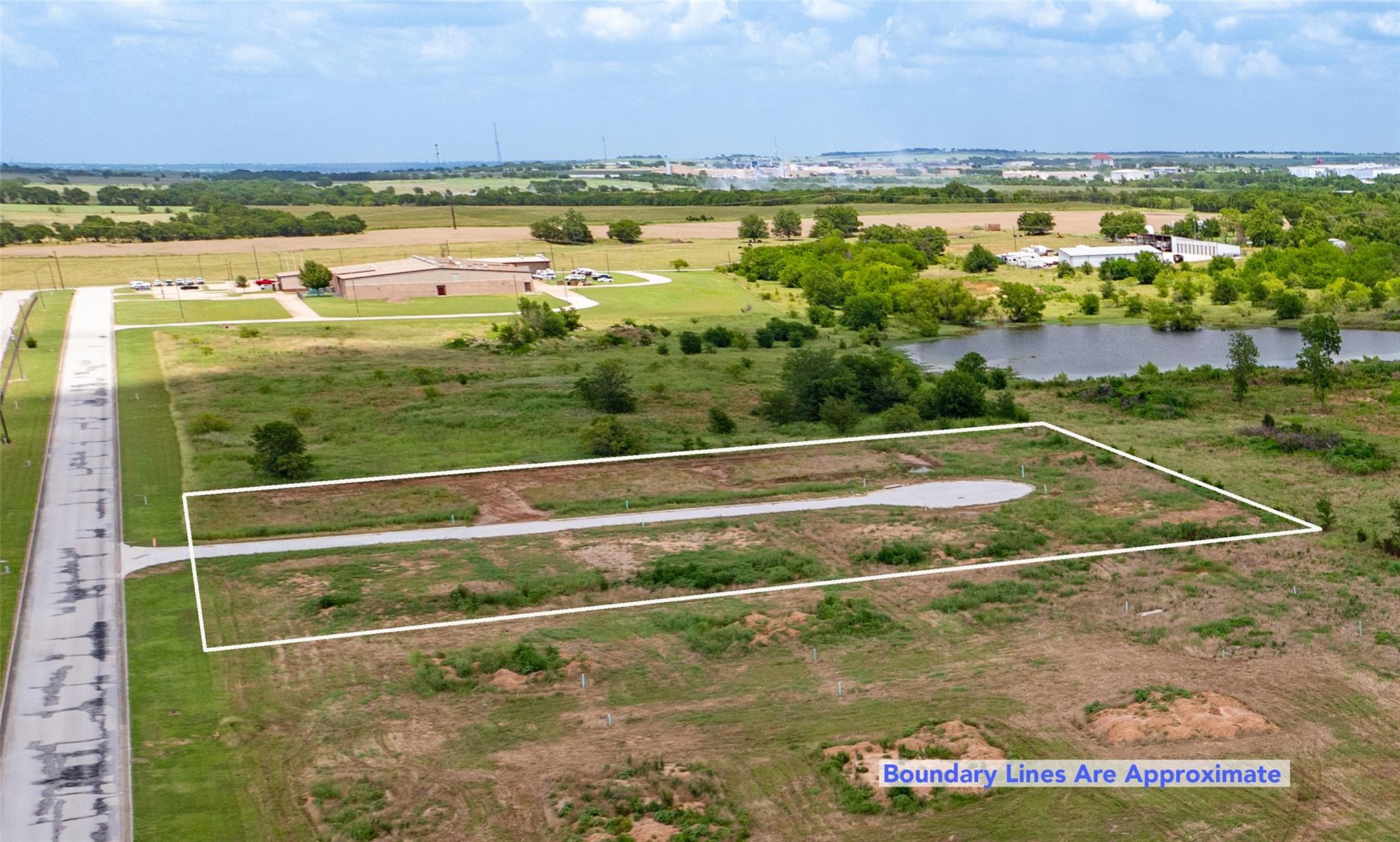 main property photo 2
