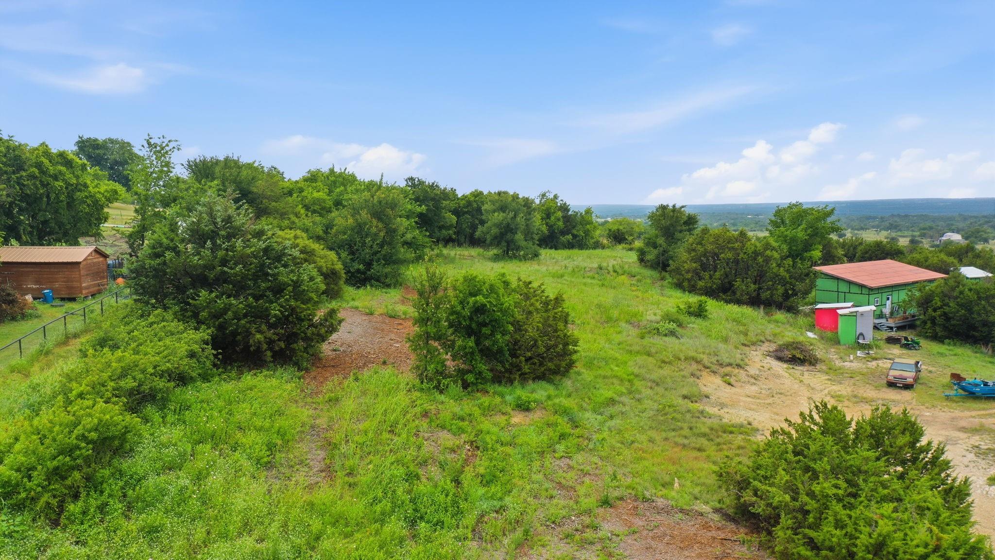 main property photo 10