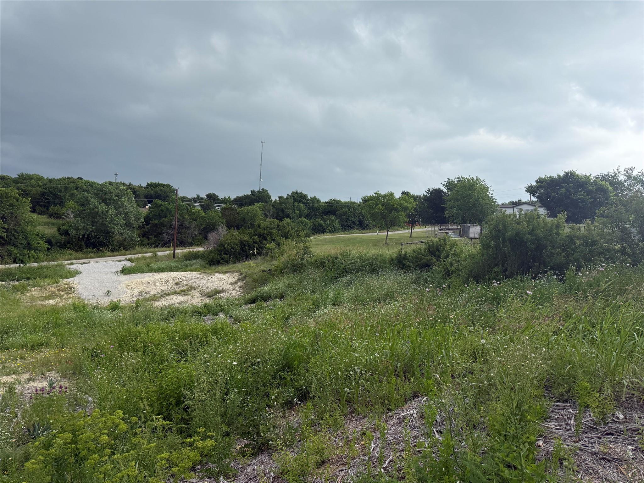 main property photo 26