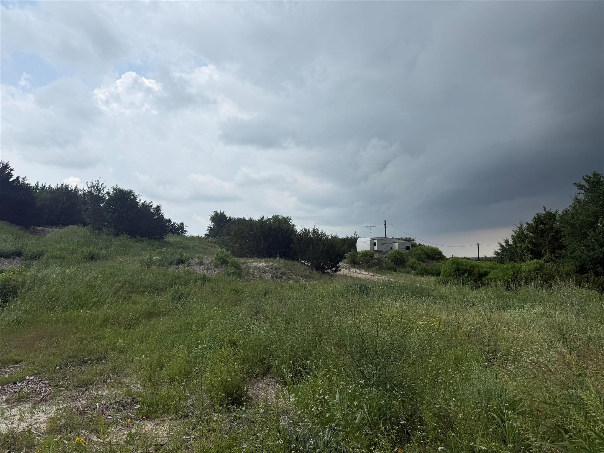 main property photo 31