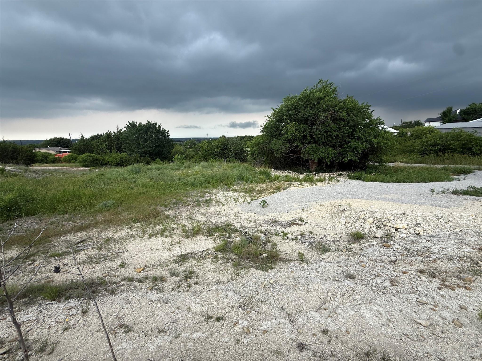 main property photo 34