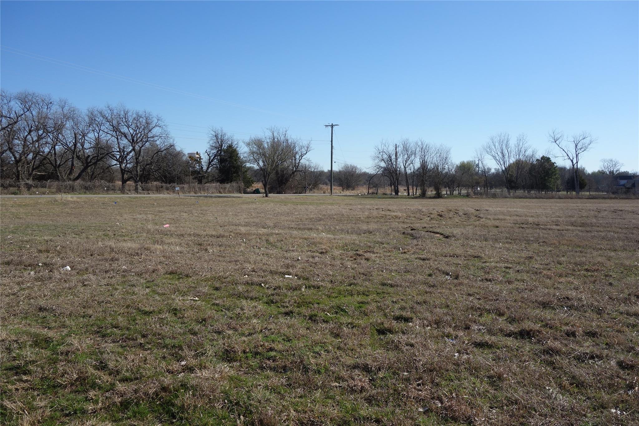 main property photo 4