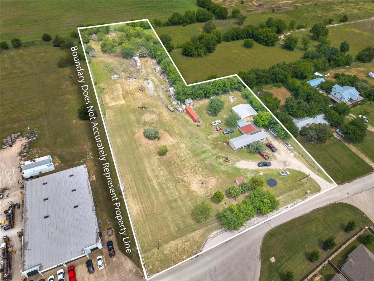 main property photo 9