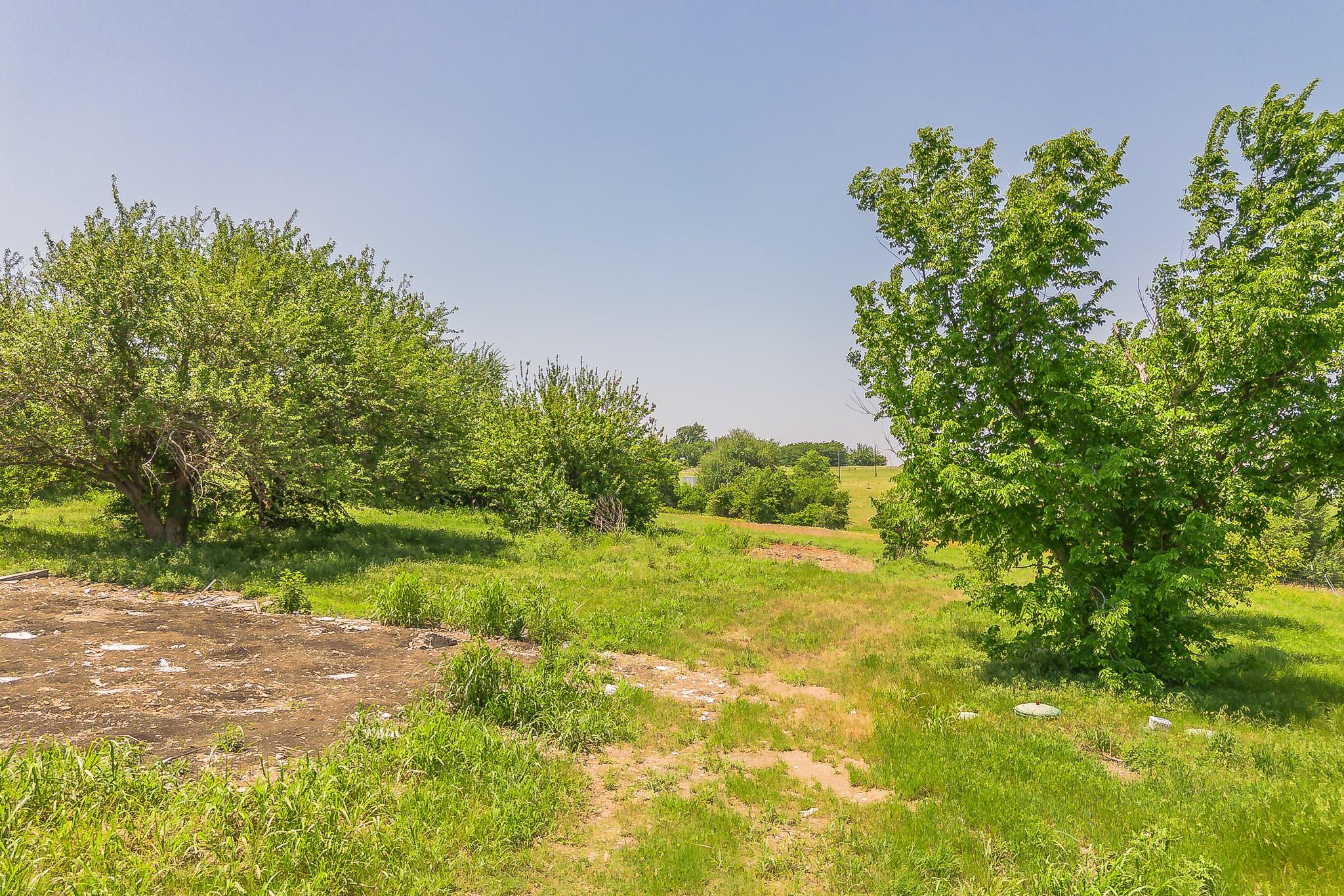 main property photo 24