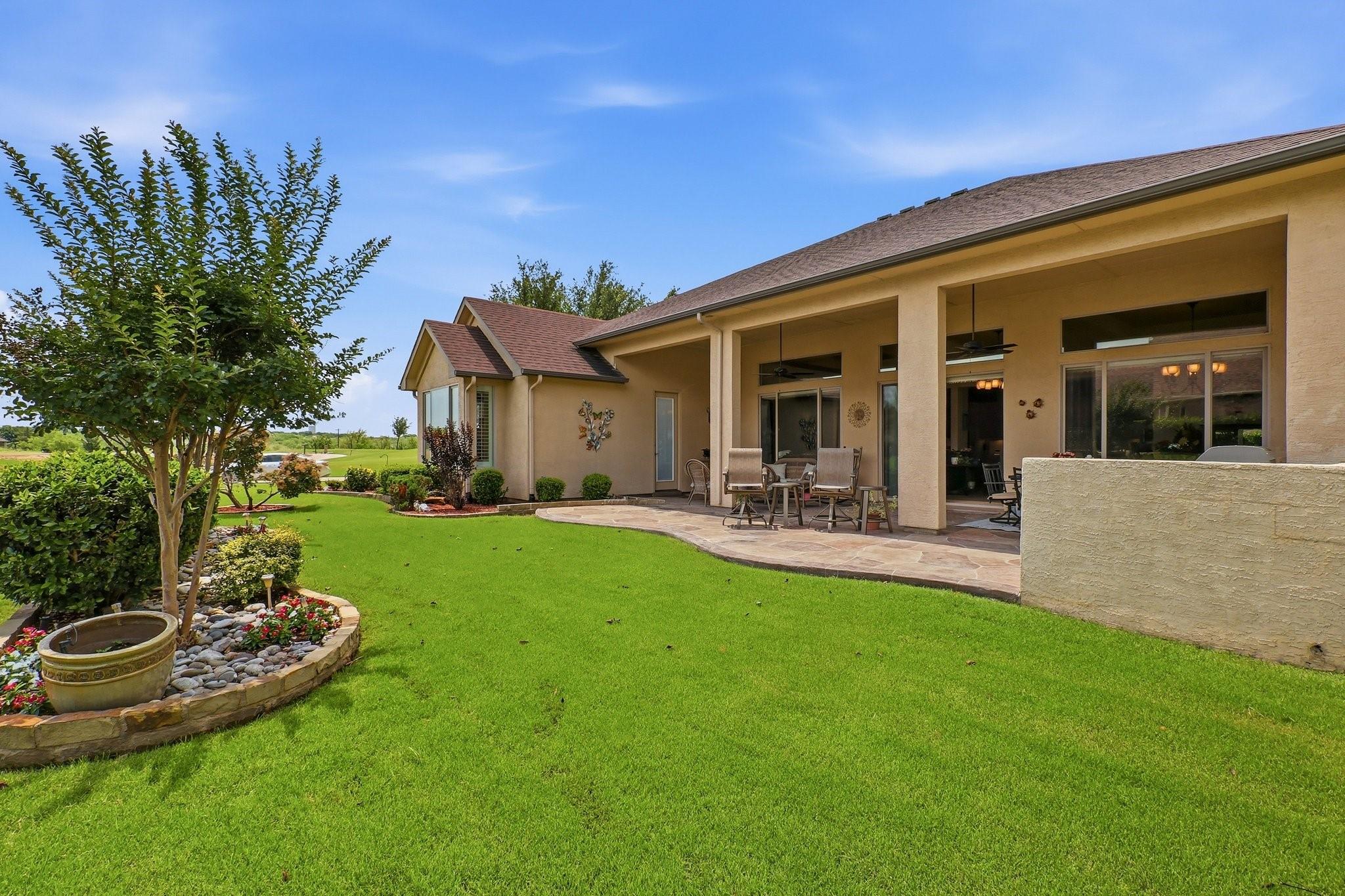 main property photo 35