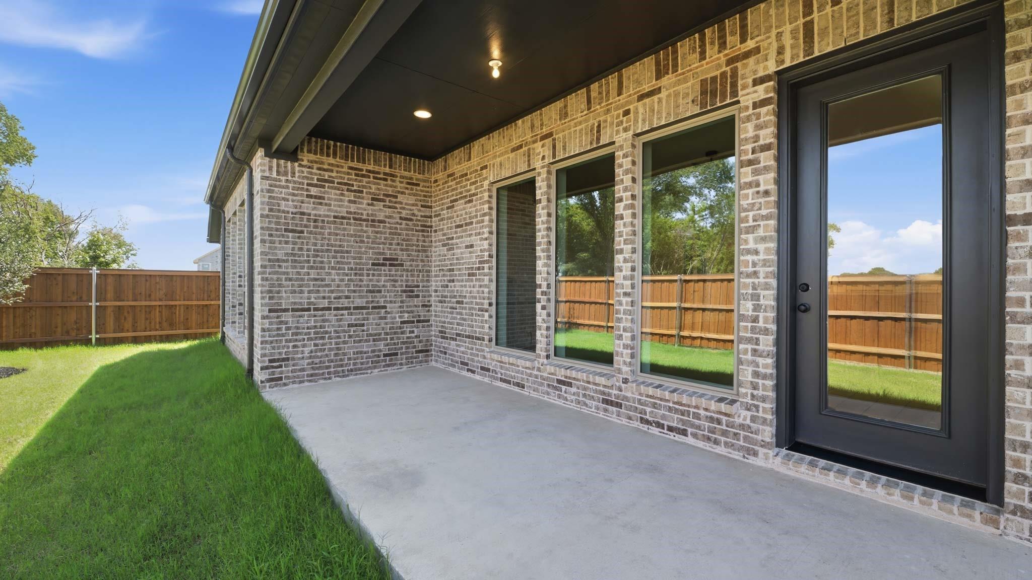 main property photo 15