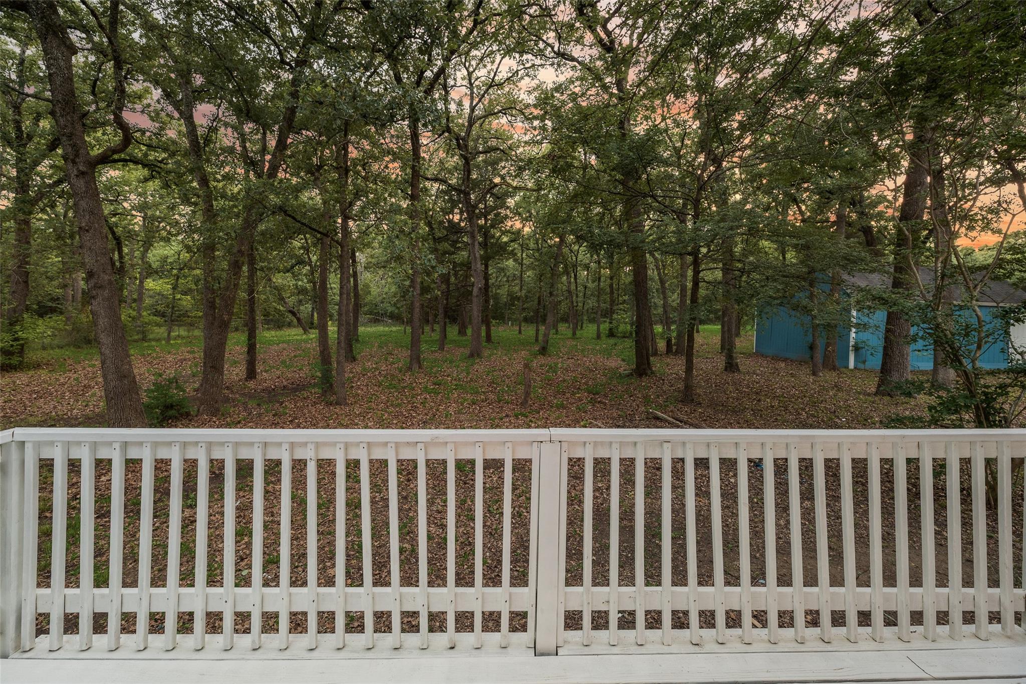 main property photo 25