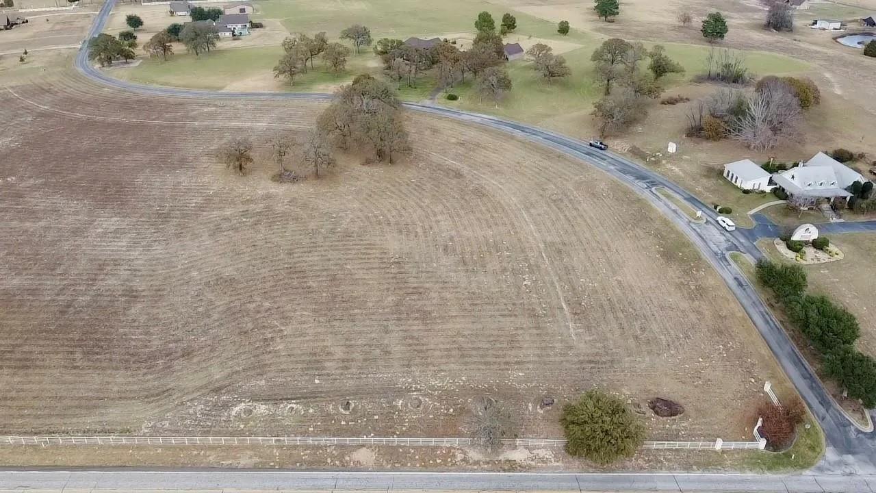 main property photo 18
