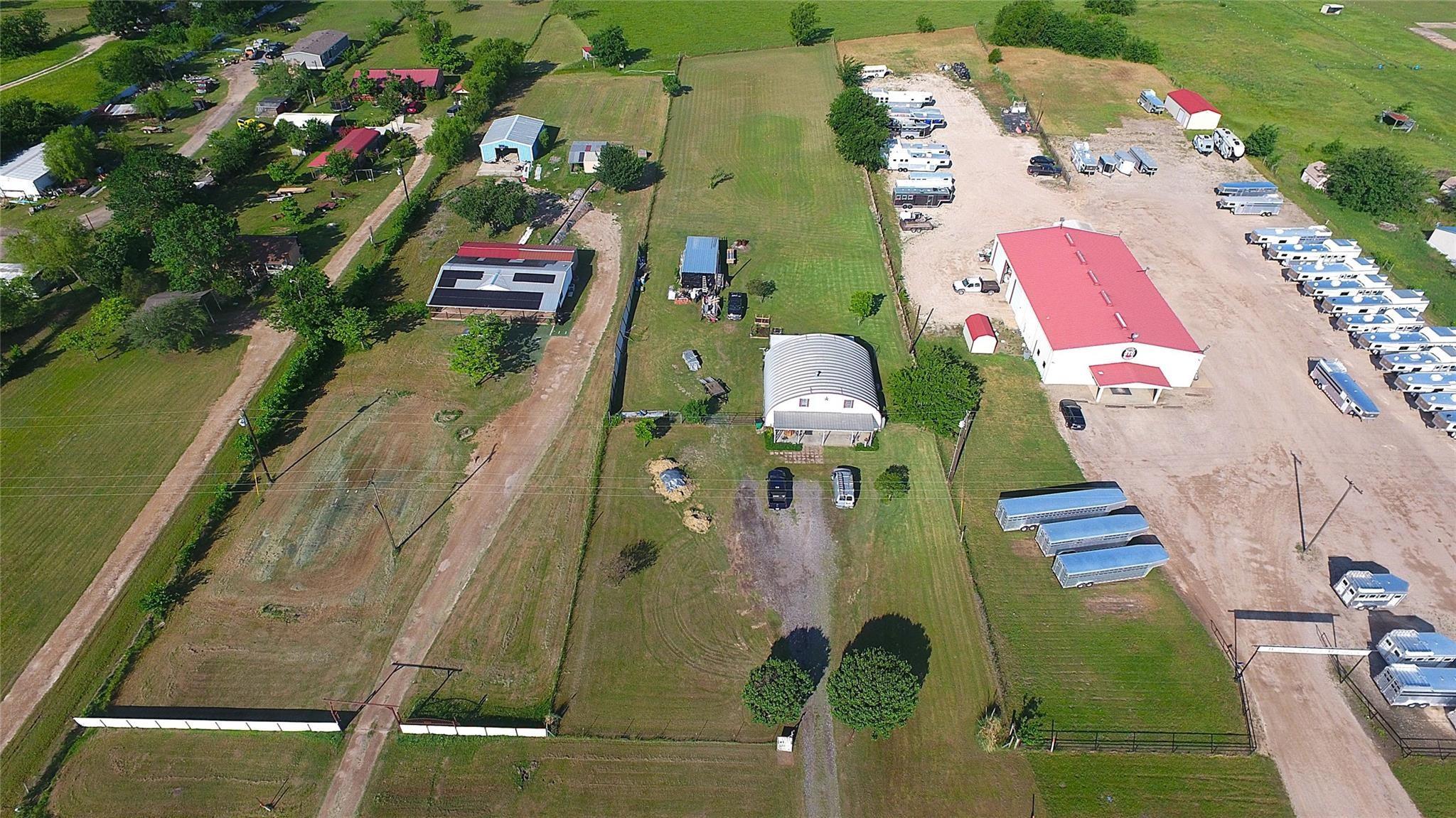 main property photo 7