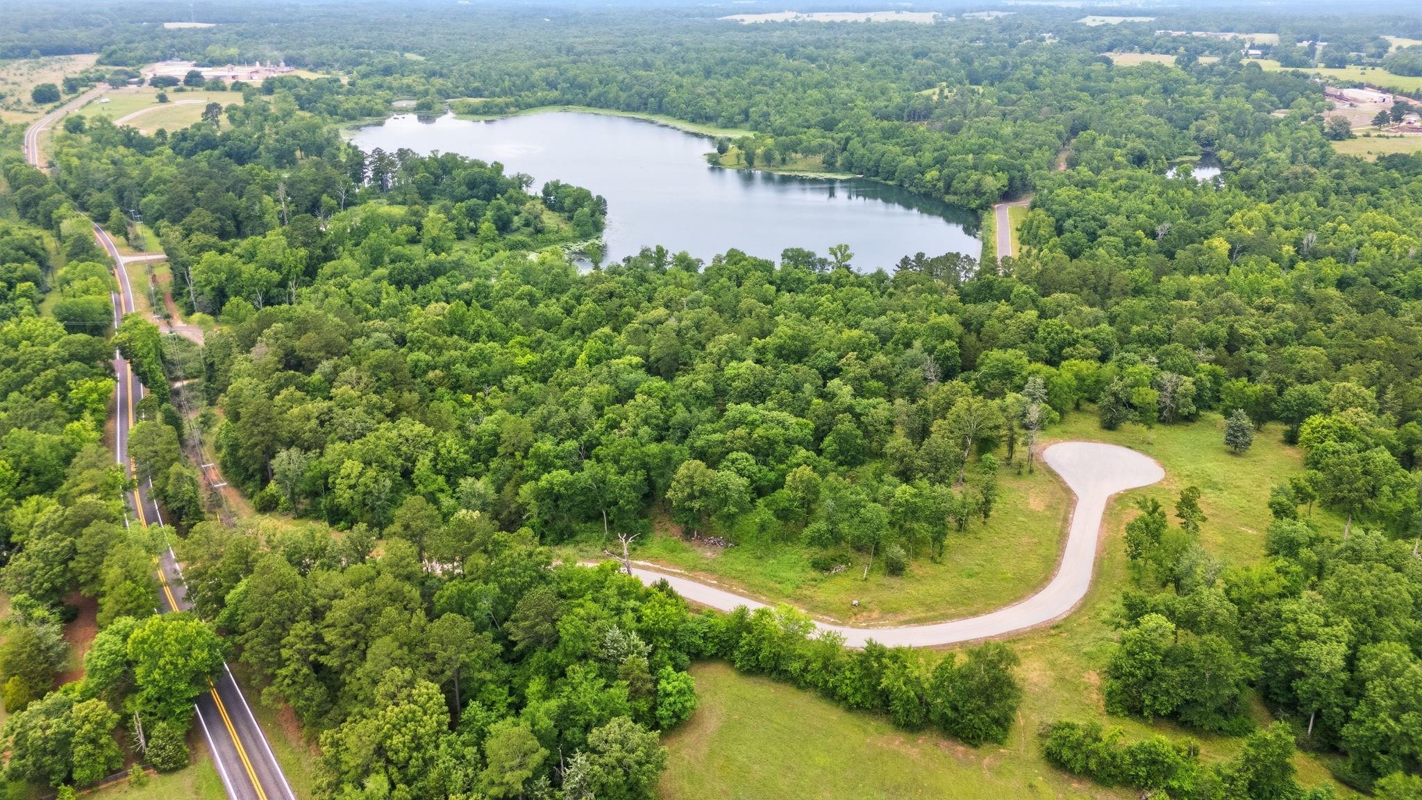 main property photo 5