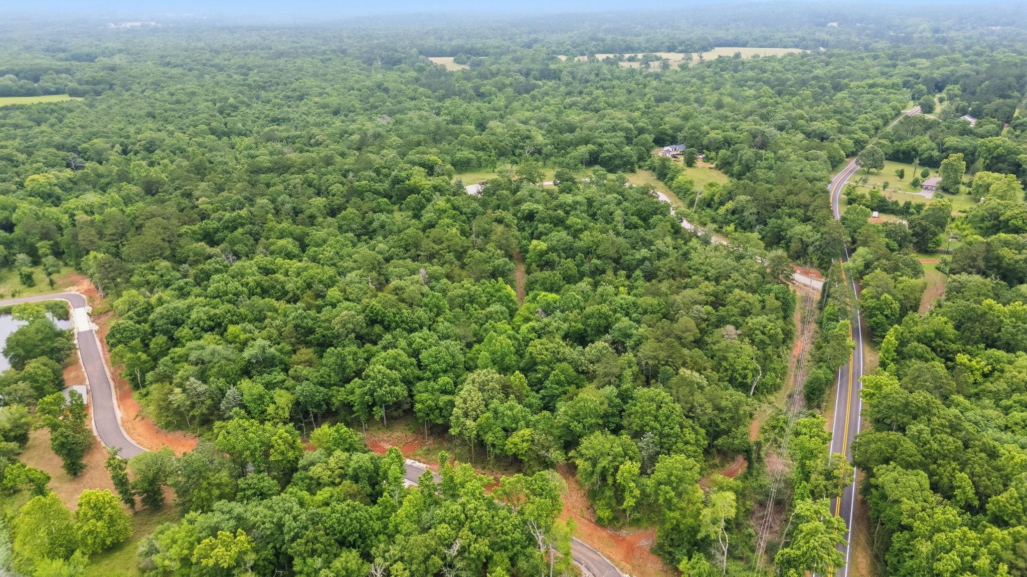 main property photo 8
