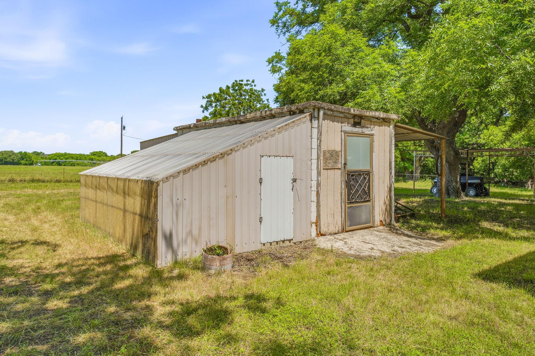 main property photo 26