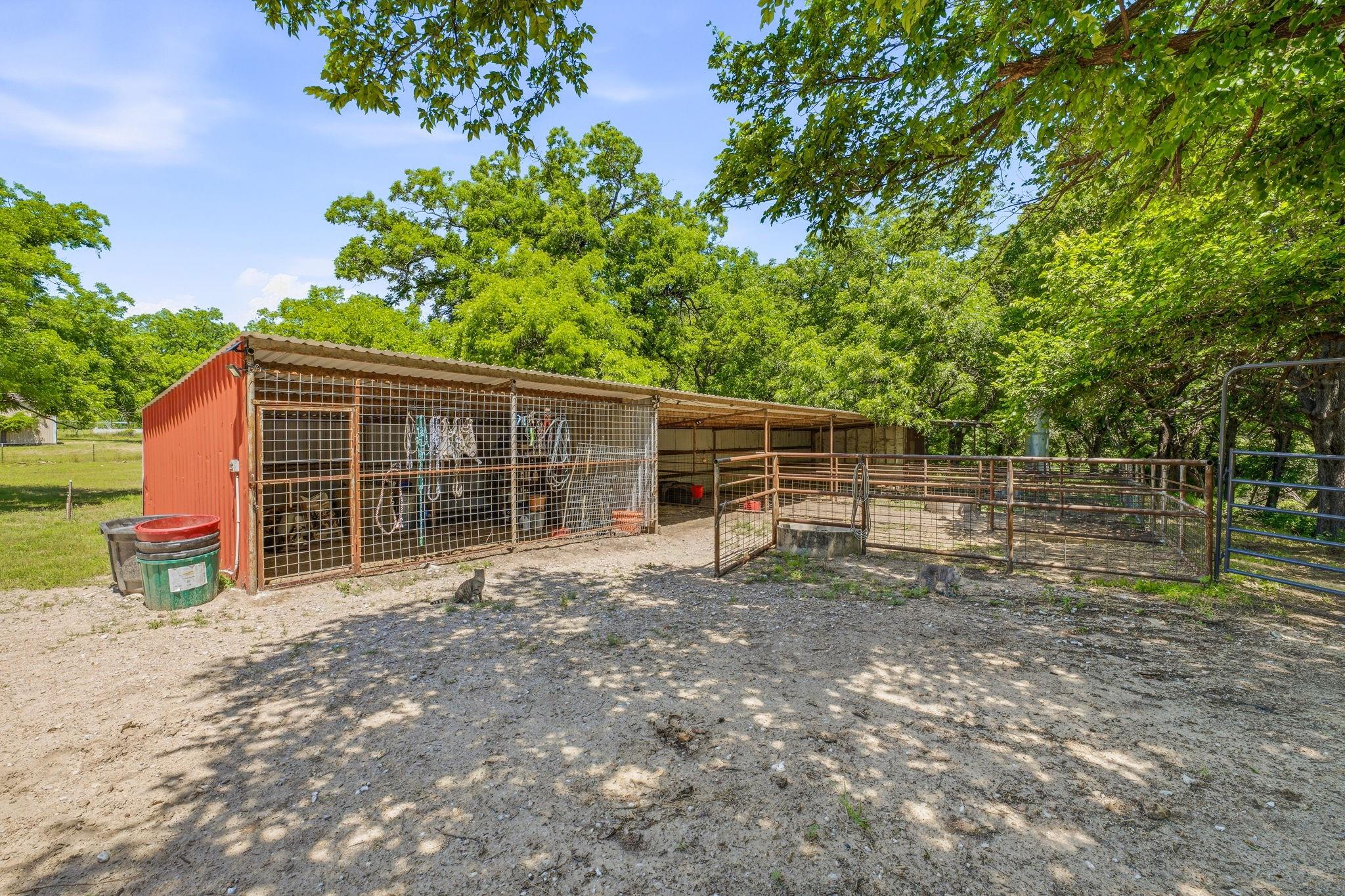 main property photo 31