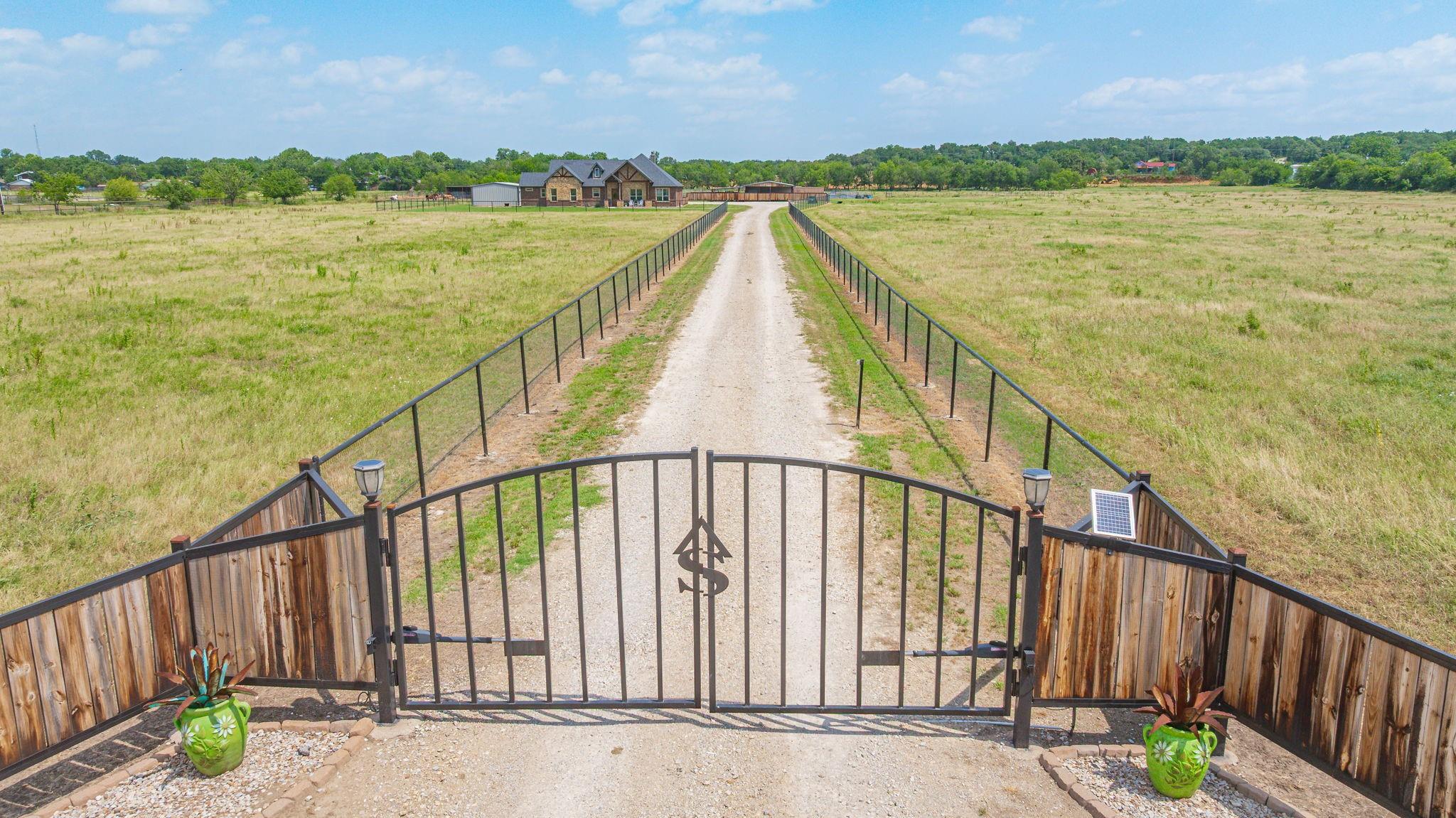 main property photo 38