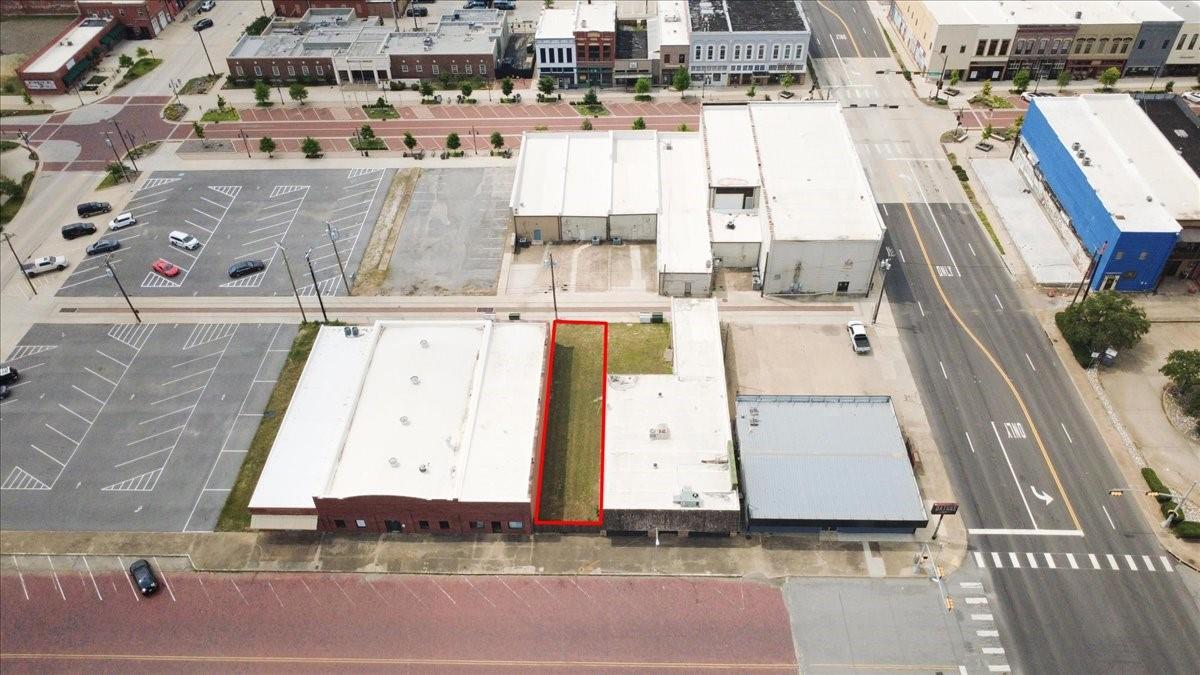main property photo 31