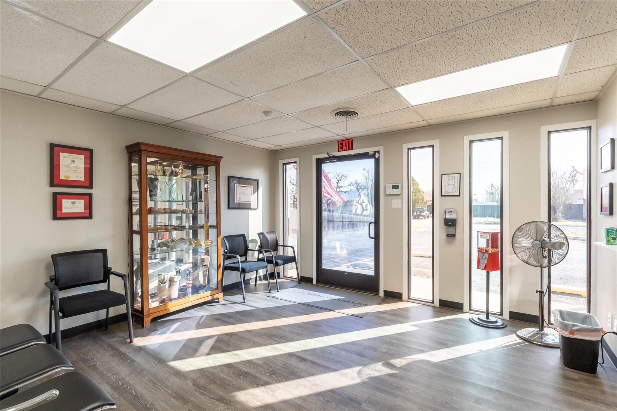 main property photo 20