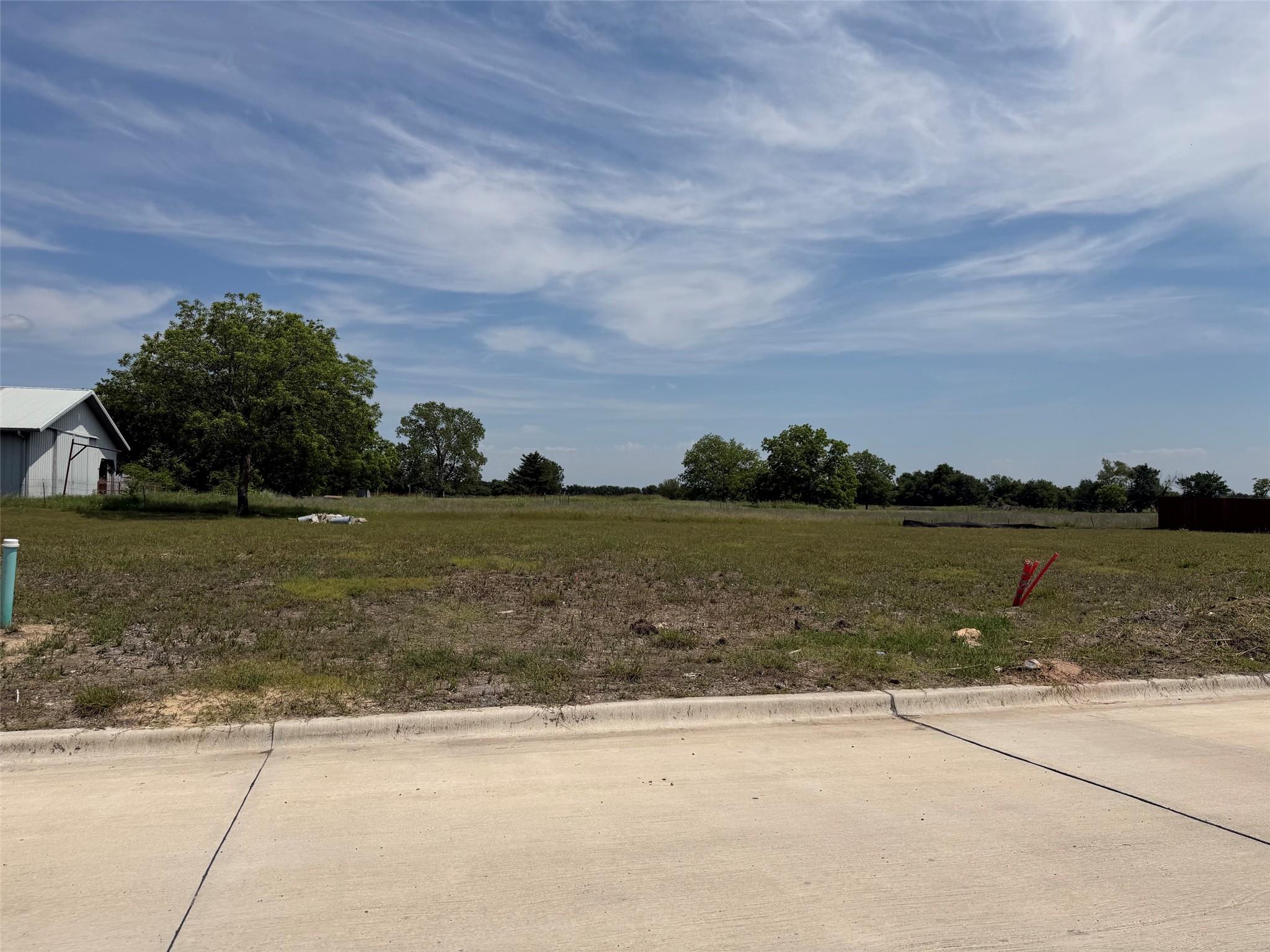 main property photo 3