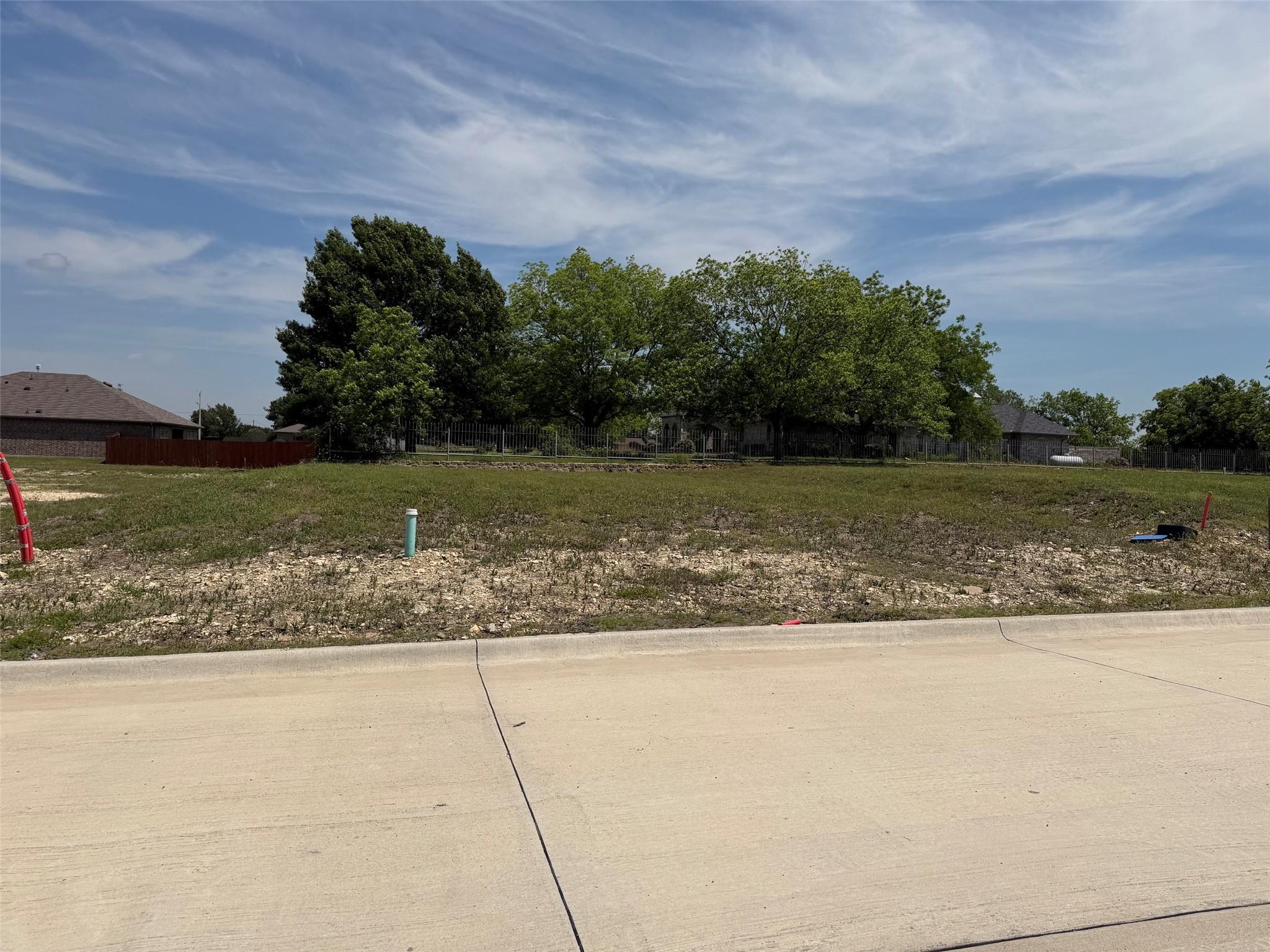 main property photo 8