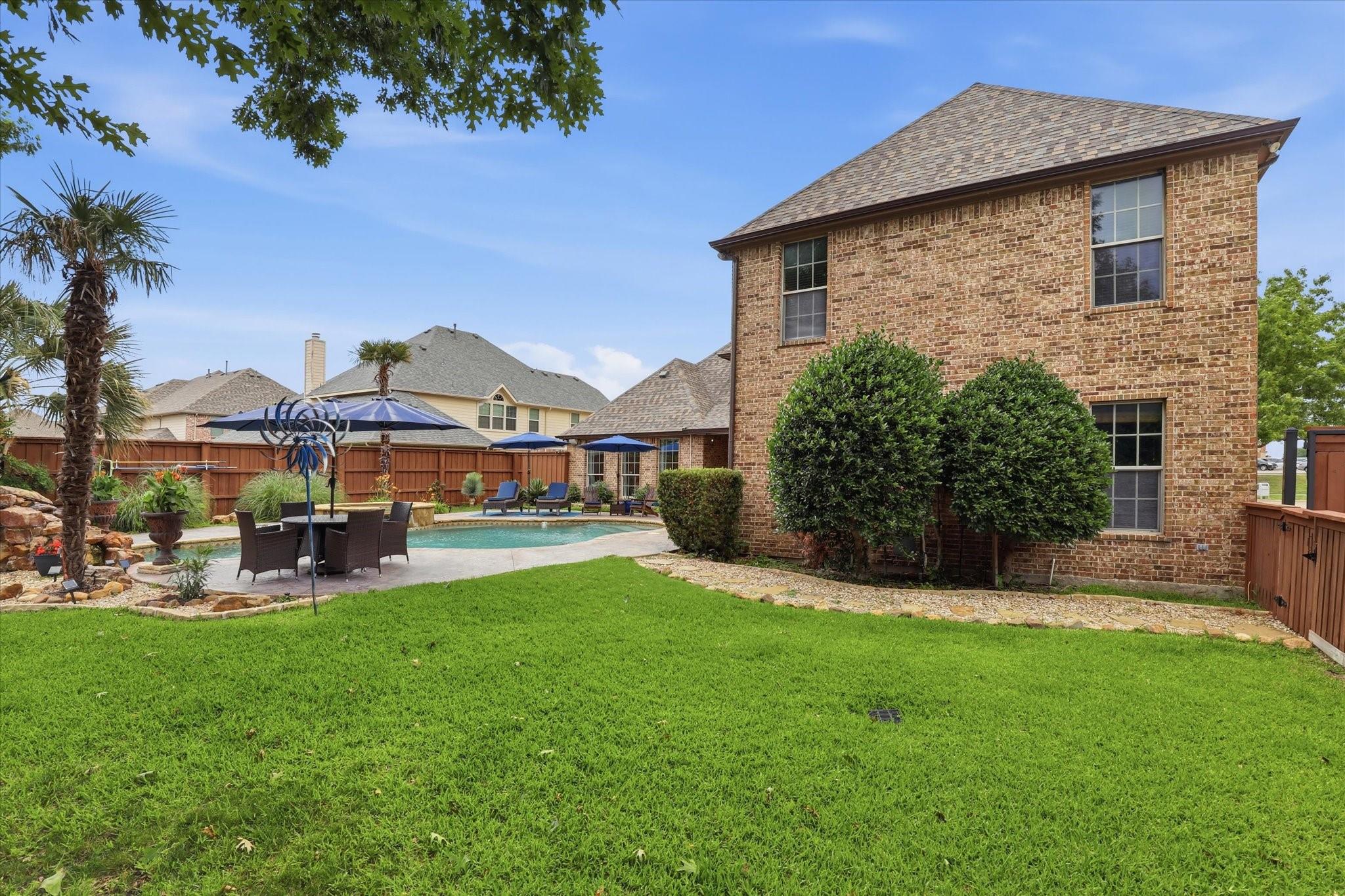 main property photo 34