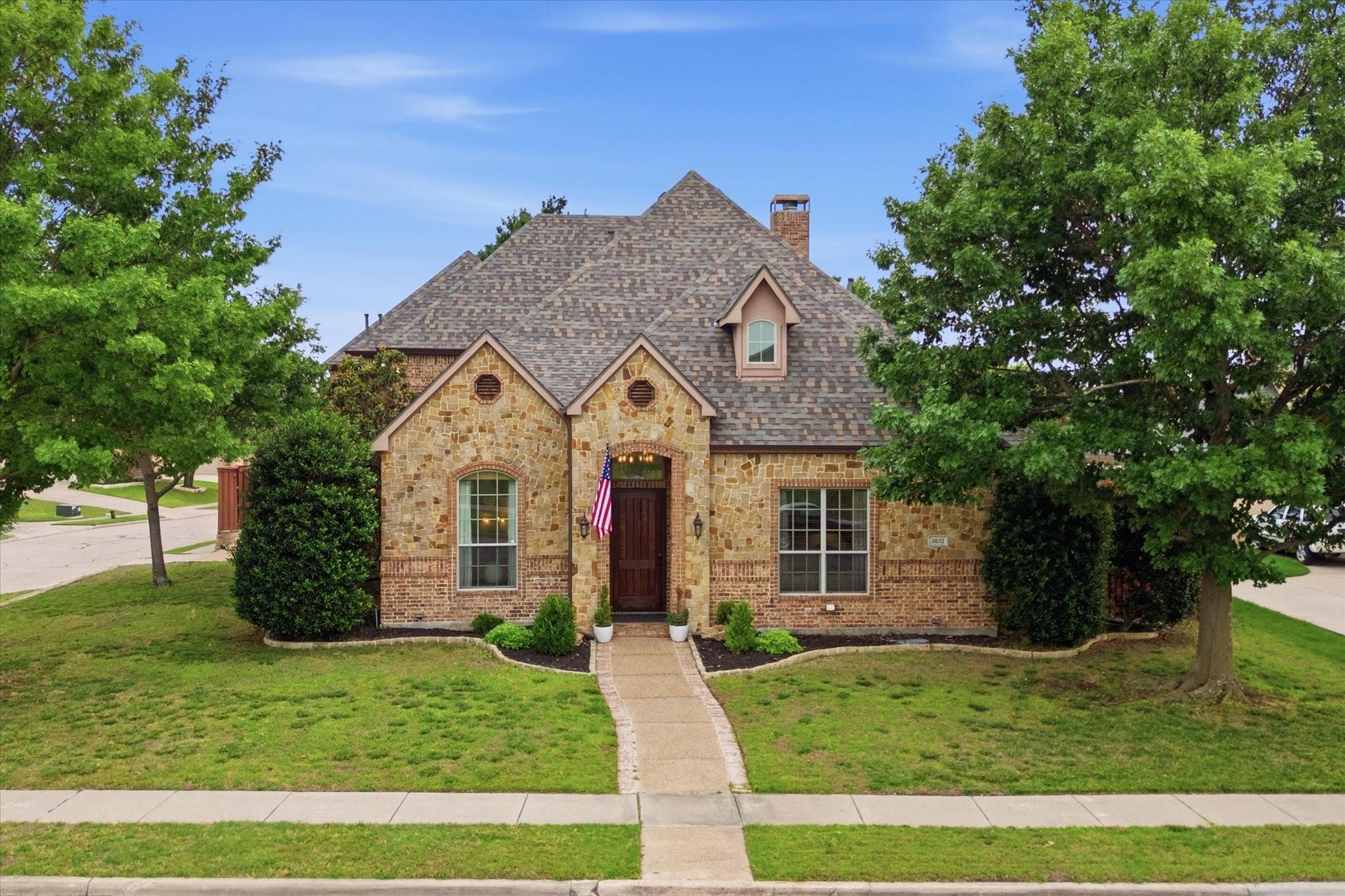 main property photo 6