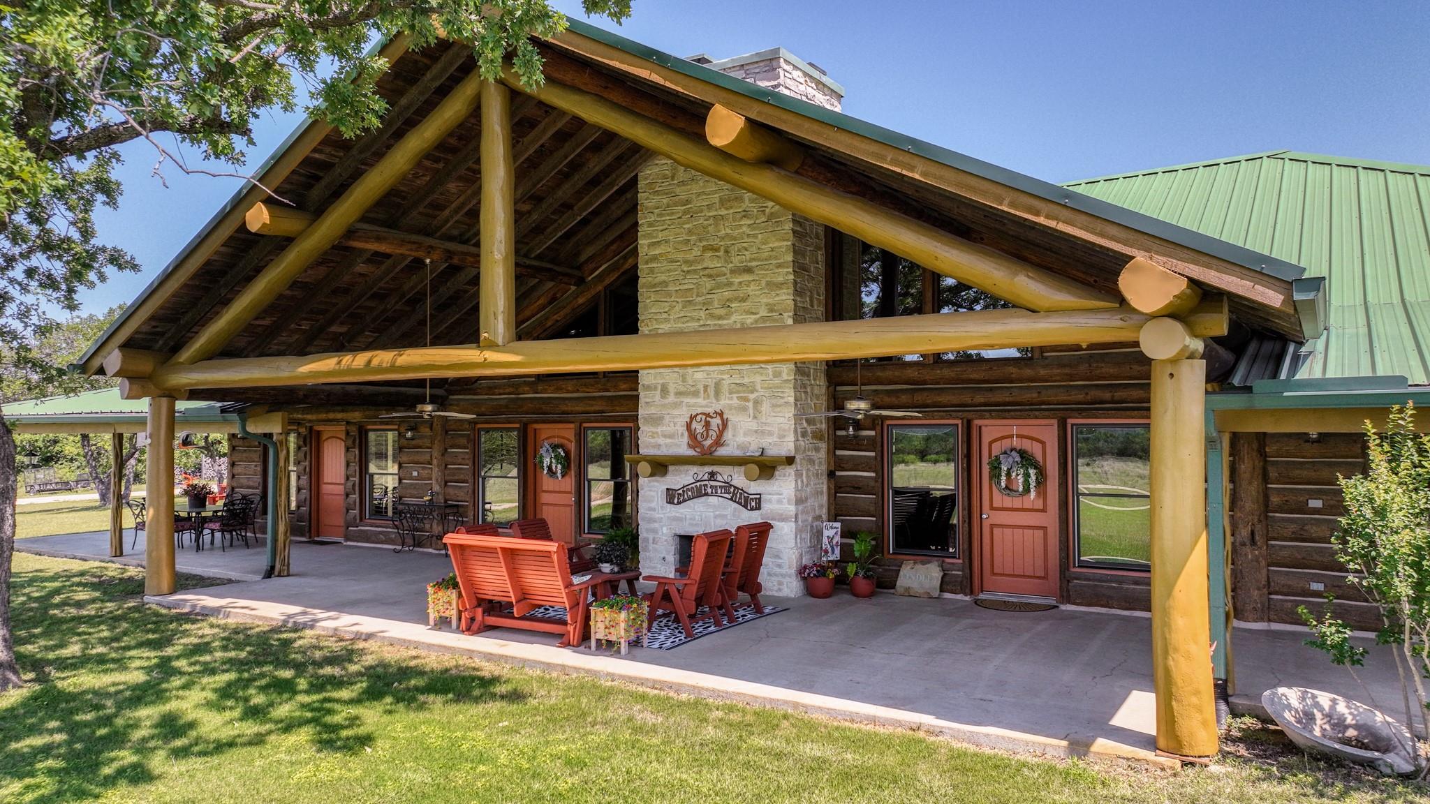main property photo 6