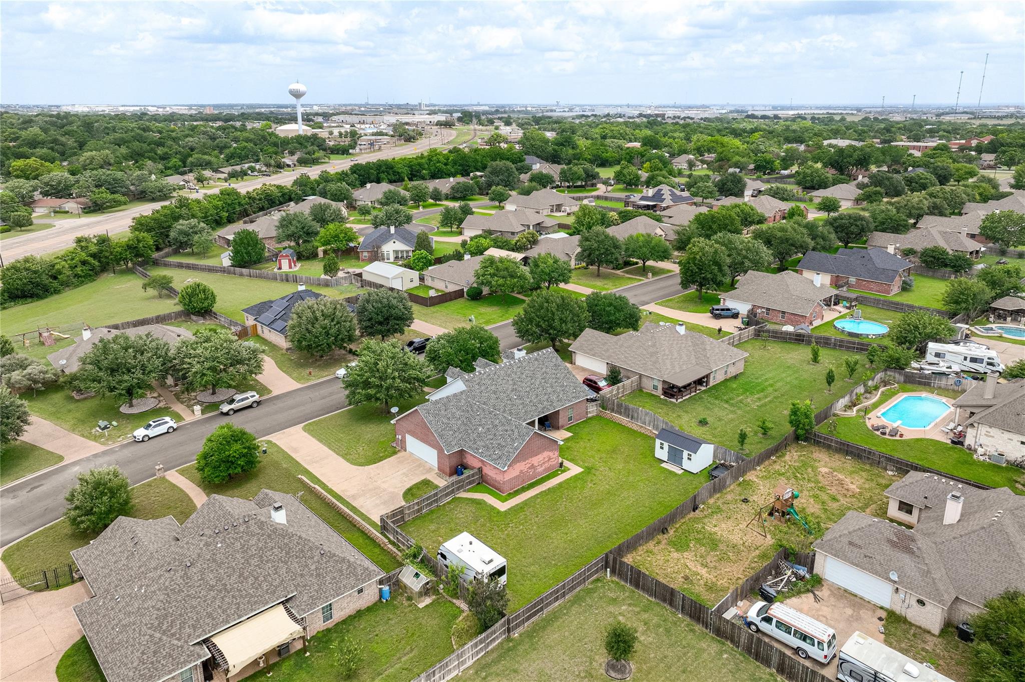 main property photo 1