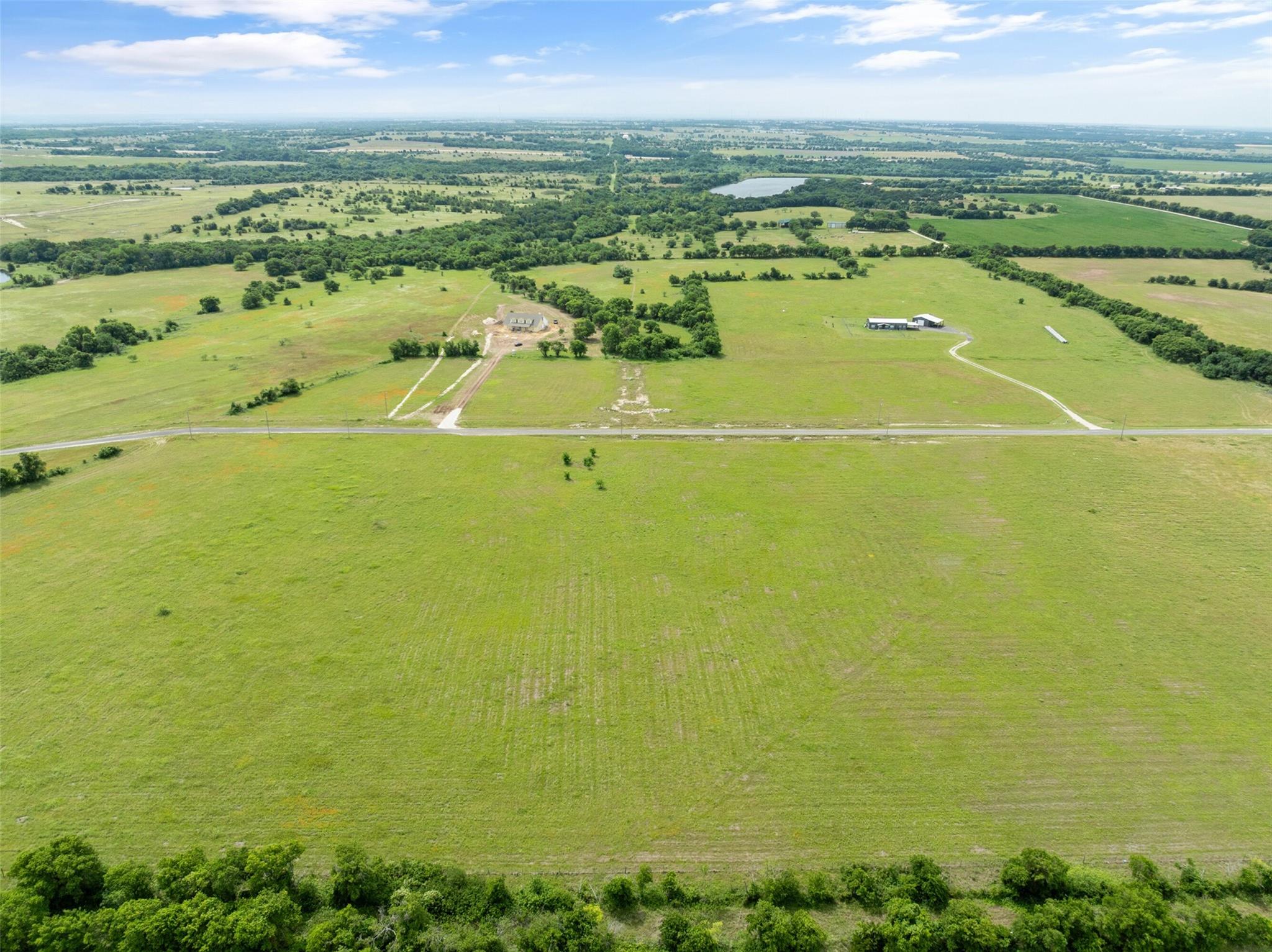main property photo 13