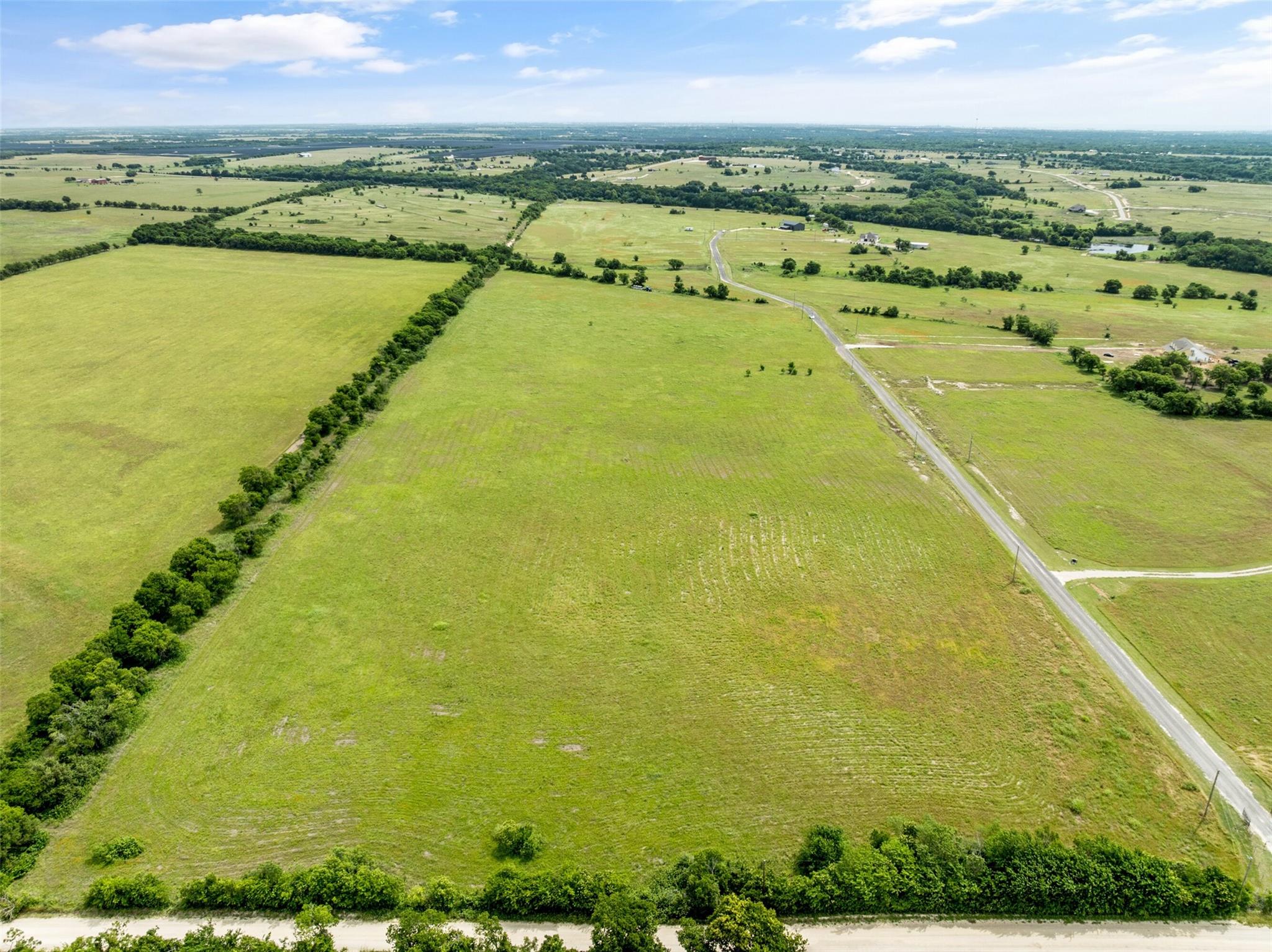 main property photo 15