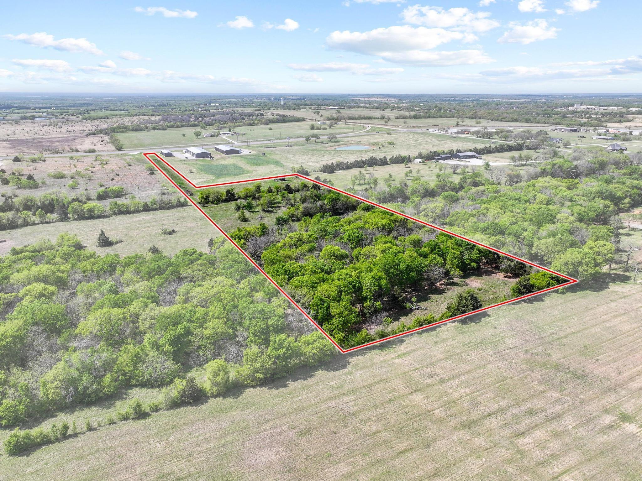 main property photo 19