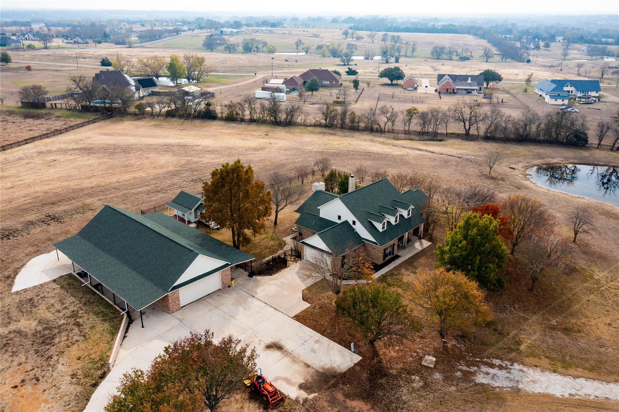 main property photo 22