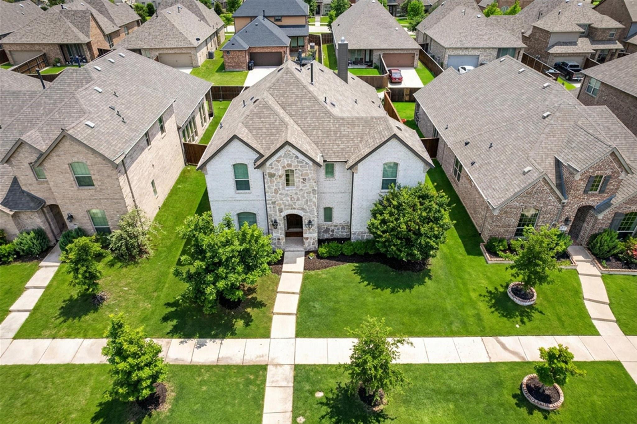 main property photo 33