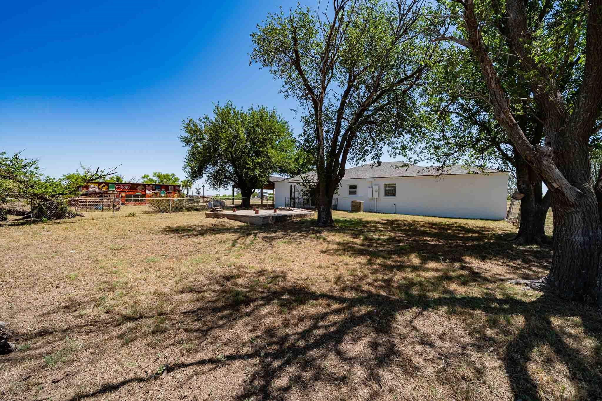 main property photo 24
