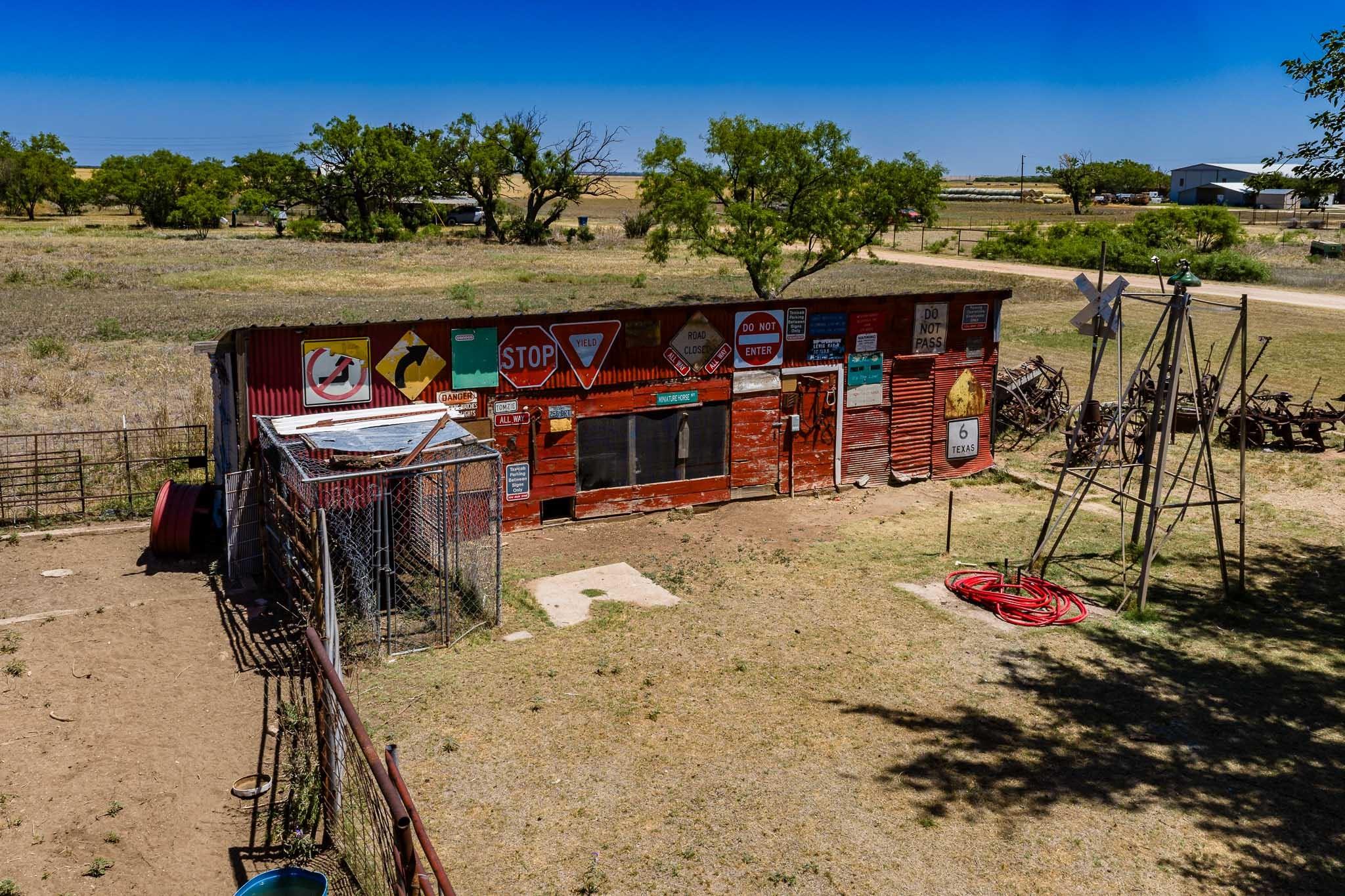 main property photo 27