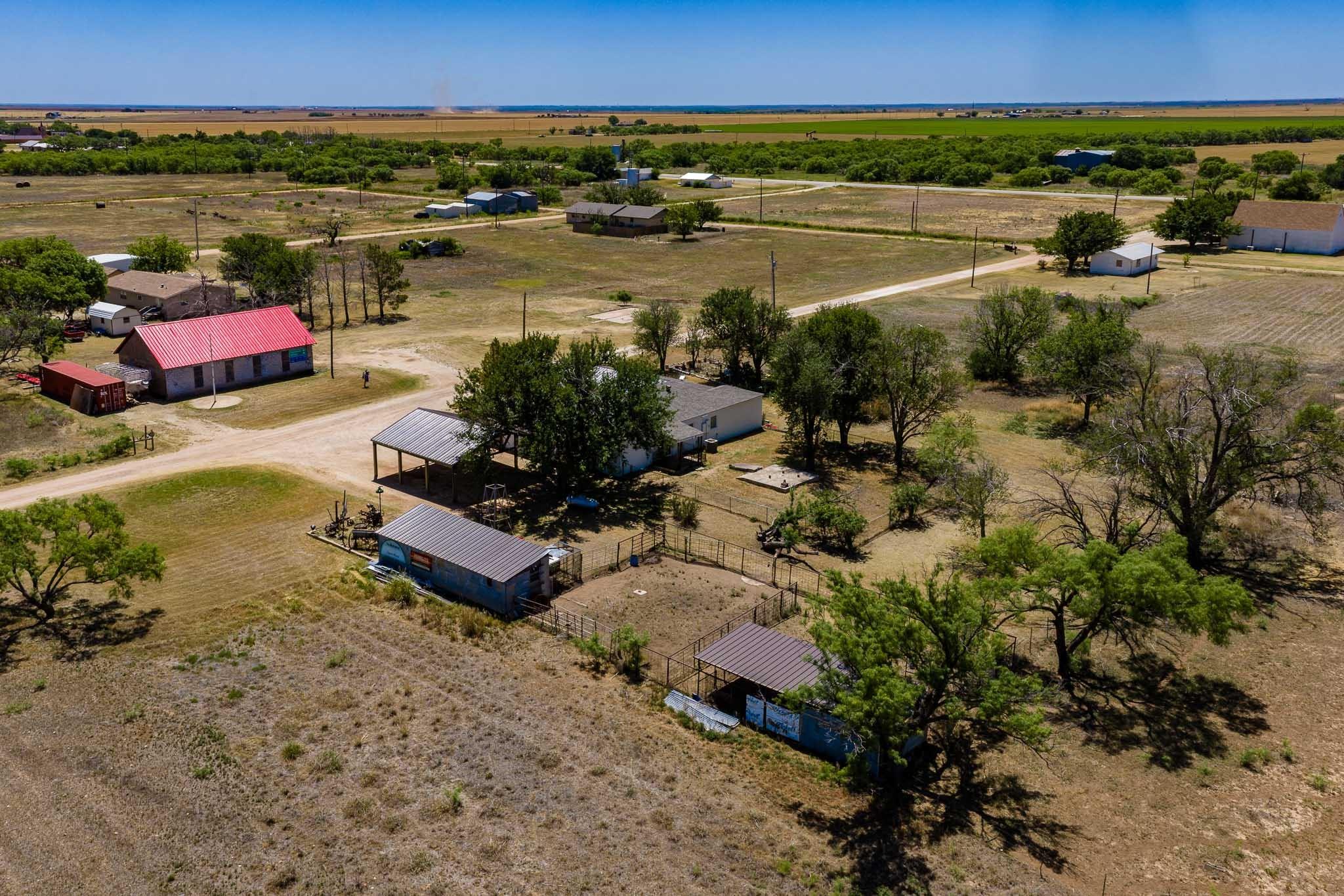 main property photo 39