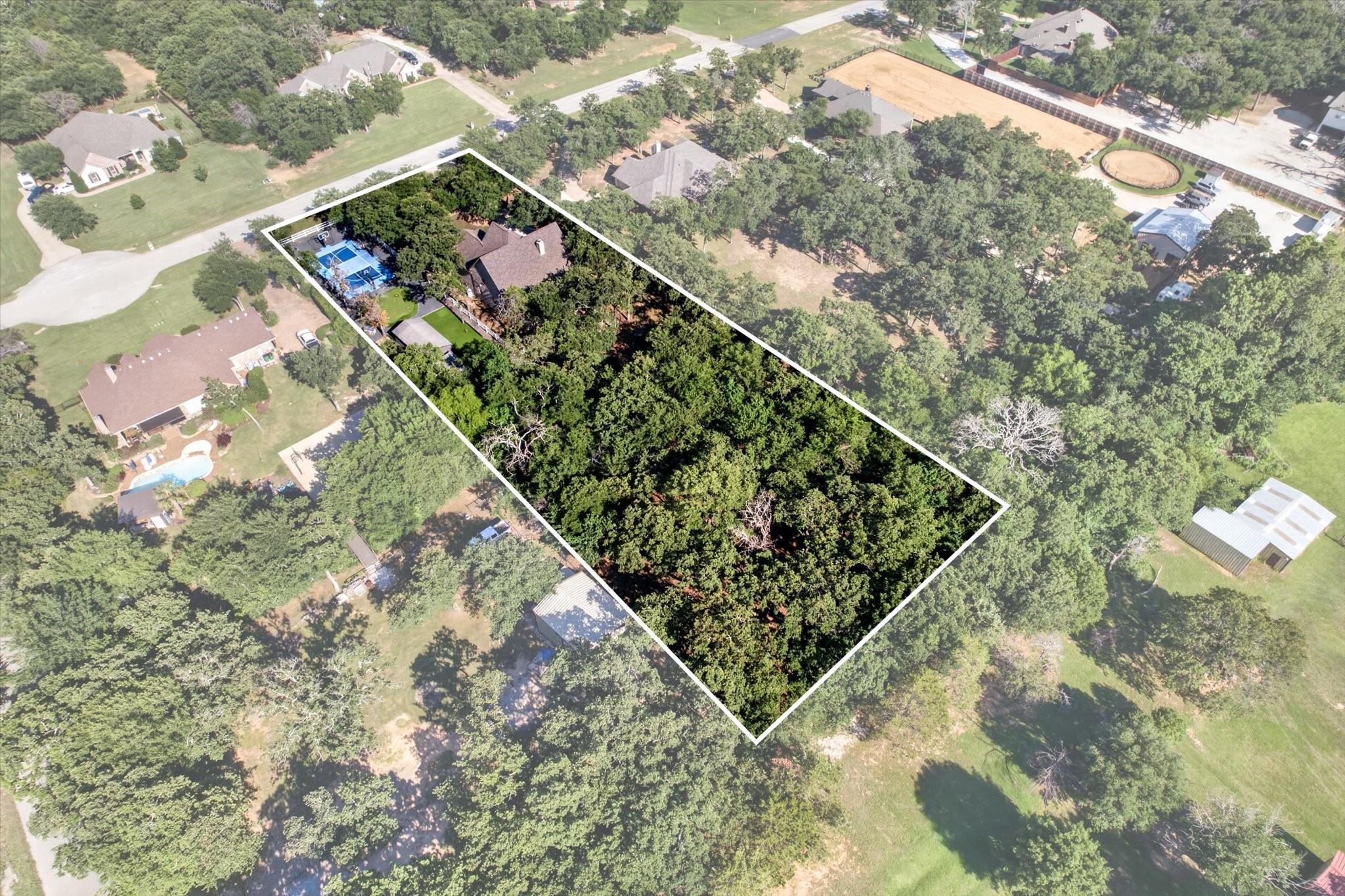 main property photo 37