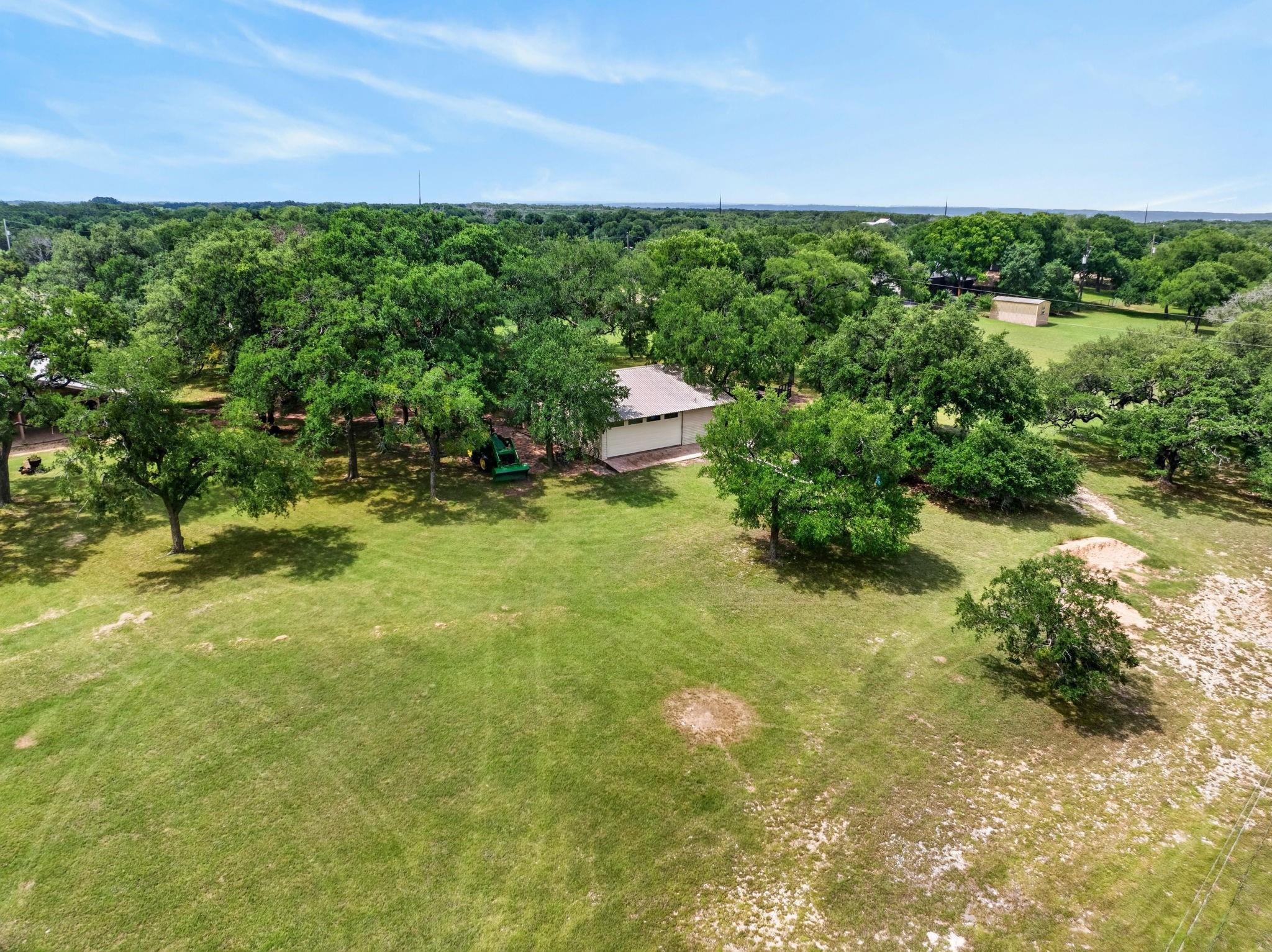 main property photo 32