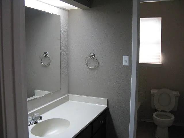 property viewer photo 7